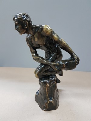 26712064b - Bronze sculpture by Ferdinand Lügerth, 1885 - 1915 Vienna, worker with stone block, signed, height approx. 20cm