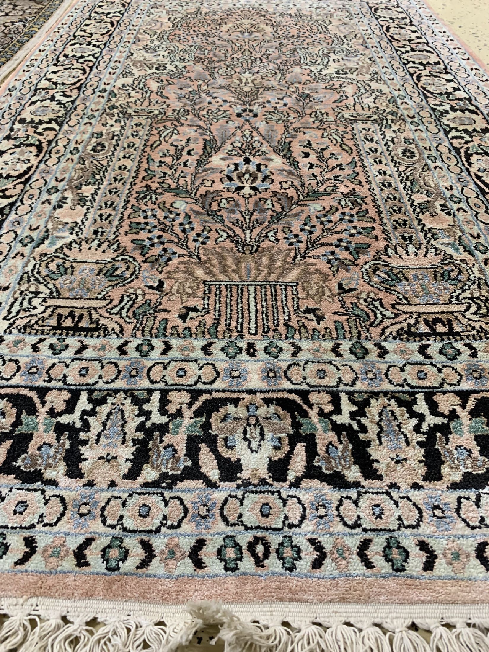 Detail c: 5 Lots Kaschmir, Pakistan, ca. 40 Jahre, merzerisierte Baumwolle, ca. 155 x 95 cm, EHZ:2