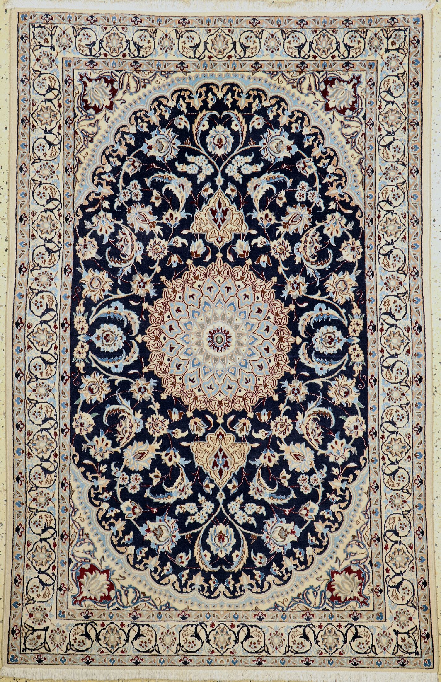 Nain fein(9 La), Persien, ca. 40 Jahre, Korkwolle mit Seide, ca. 197 x 128 cm, EHZ: 2