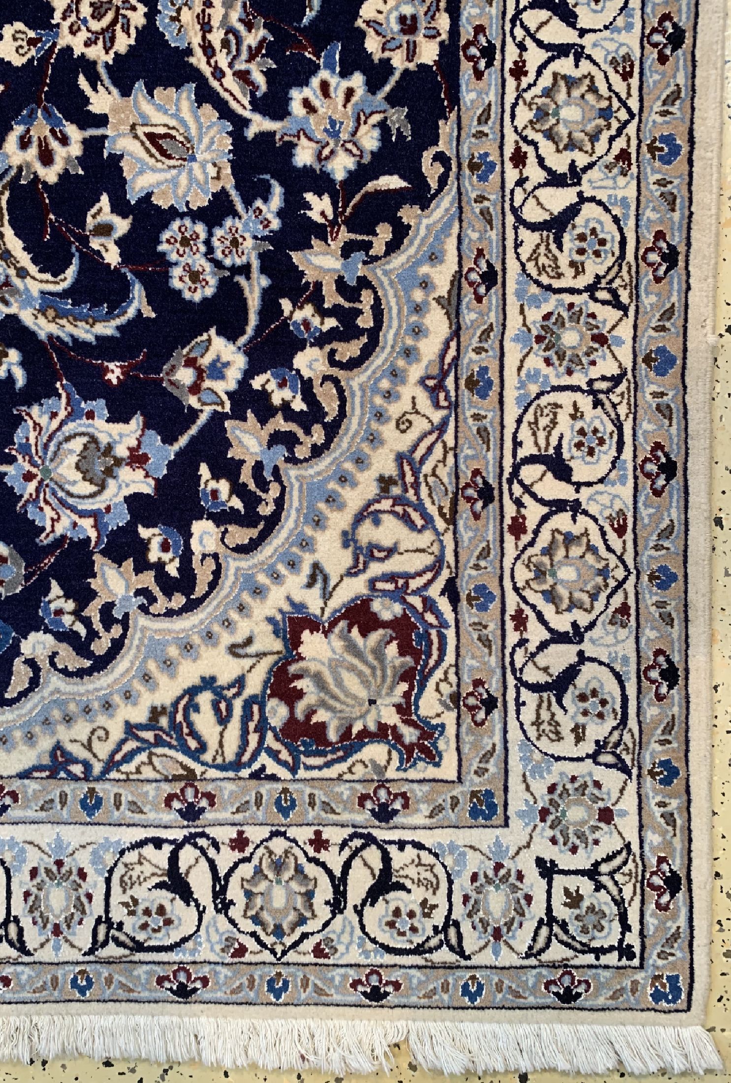 Detail a: Nain fein(9 La), Persien, ca. 40 Jahre, Korkwolle mit Seide, ca. 197 x 128 cm, EHZ: 2