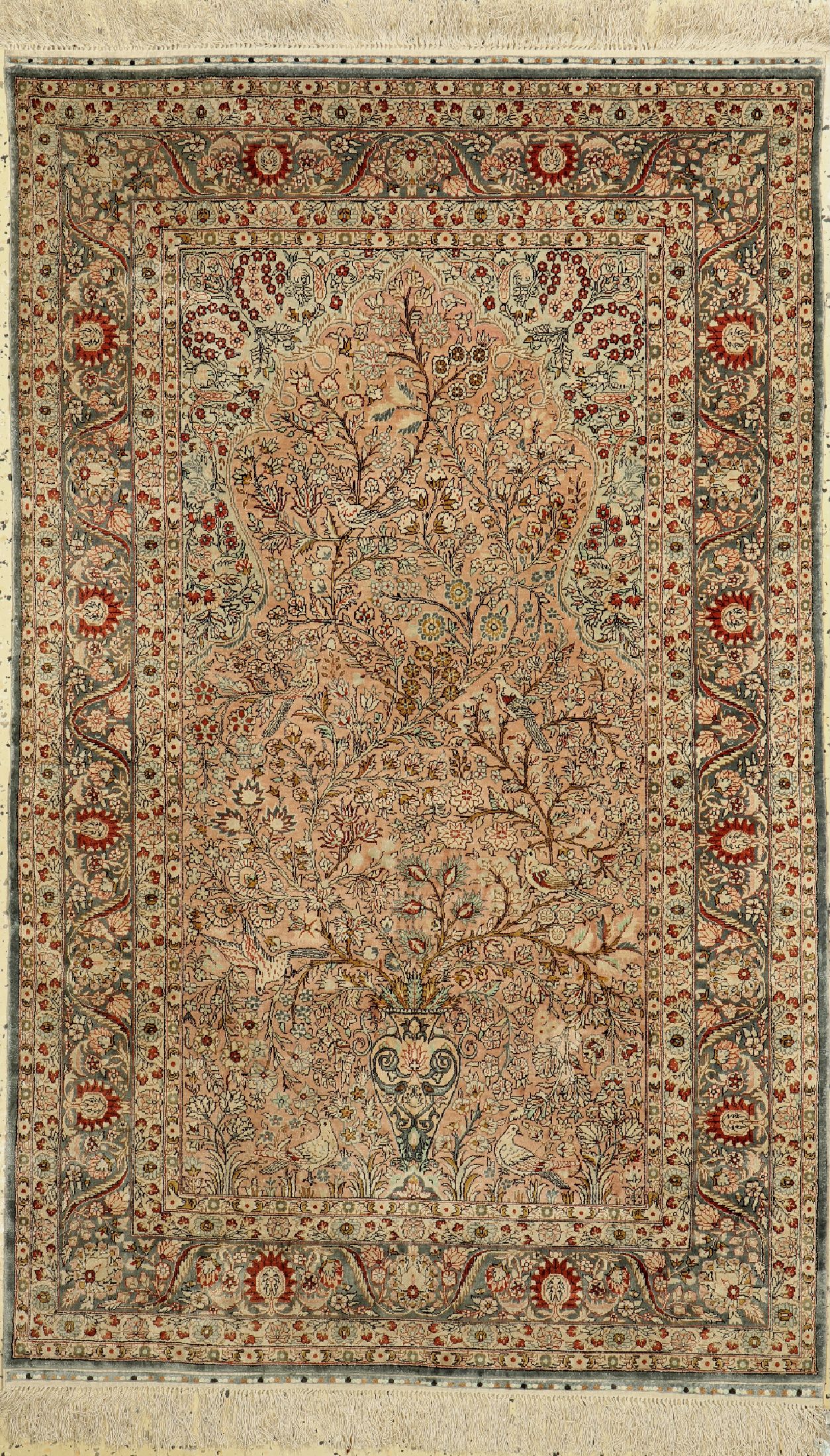 Hereke Seide fein, China, ca. 40 Jahre, reine Naturseide, ca. 152 x 95 cm, ca. 1,0 Mio. Kn/qm, EHZ: 1-2