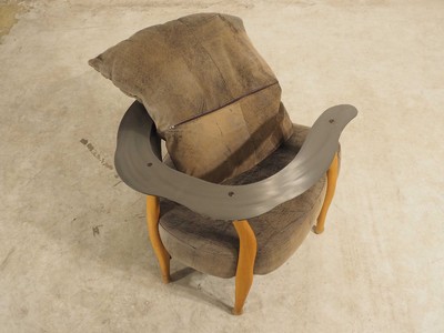 26713873d - Design armchair by Kurt Beier, model: Fantasy Island, beech wood frame with steel backrest, brown leather covers with some black marbling, including 4 loose pillows, signs of age and use, approx. 67x80x77 cm