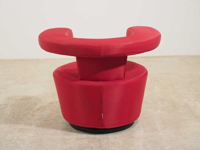 26713929b - Sessel Brühl, Model: Big Arm, designed as a swivel chair, red silk-like fabric covers, on blackened base, signs of age and use, approx. 74x68x88 cm