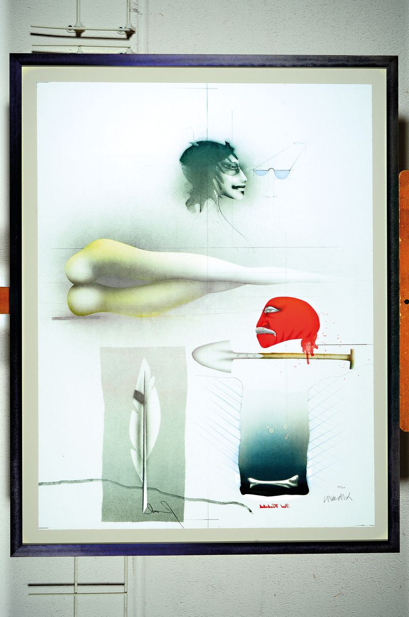 Paul Wunderlich,1927-2010, drei Grafiken, handsigniert, num. 36/120, ca. 83 x 63 cm, 7/30, handsigniert, dat. 94, ca. 68 x 53.5 cm und Offset ca. PP ...