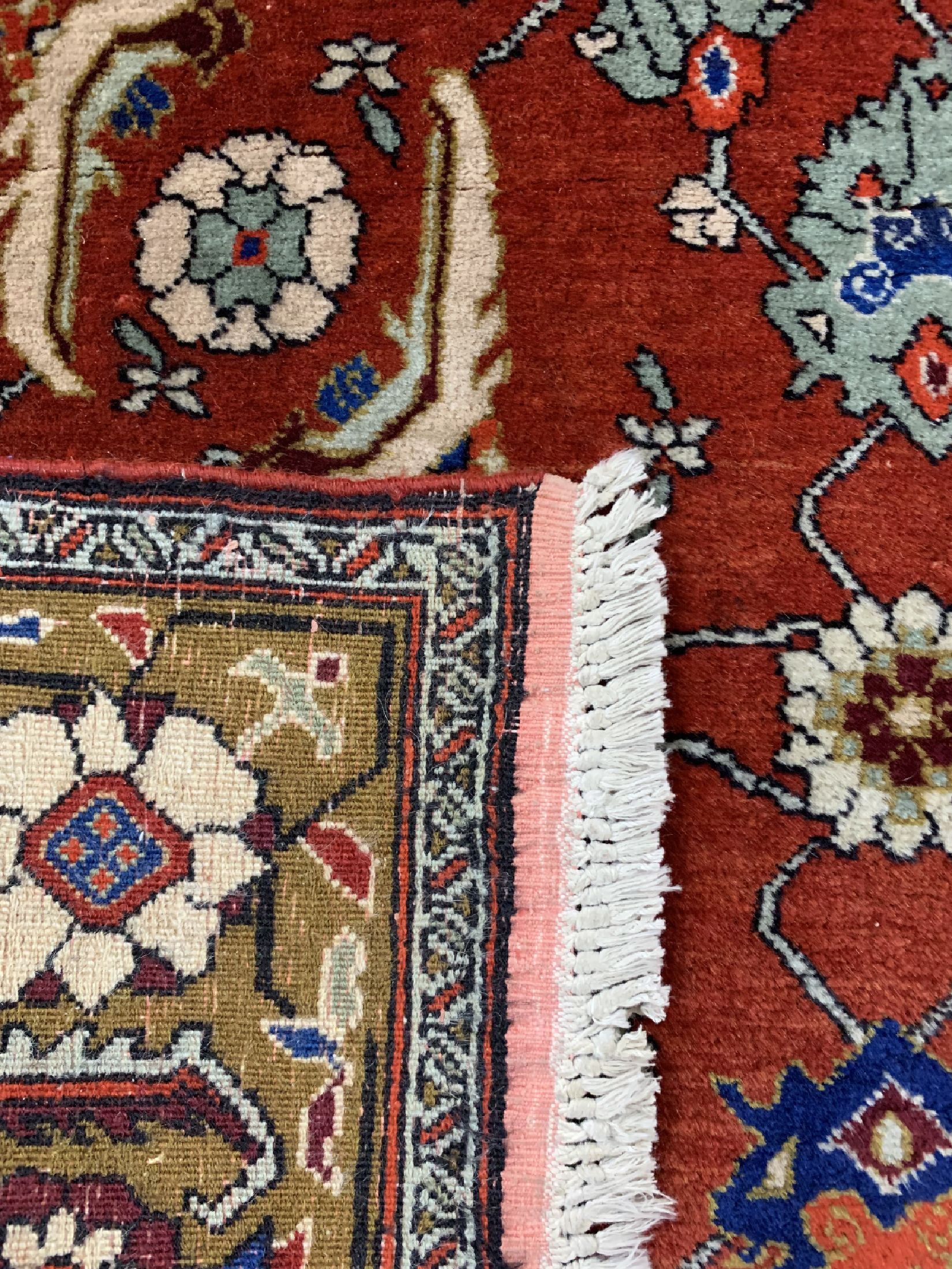 Detail e: Agra fein, Indien, ca. 50 Jahre, Korkwolle,ca. 165 x 124 cm, EHZ: 2