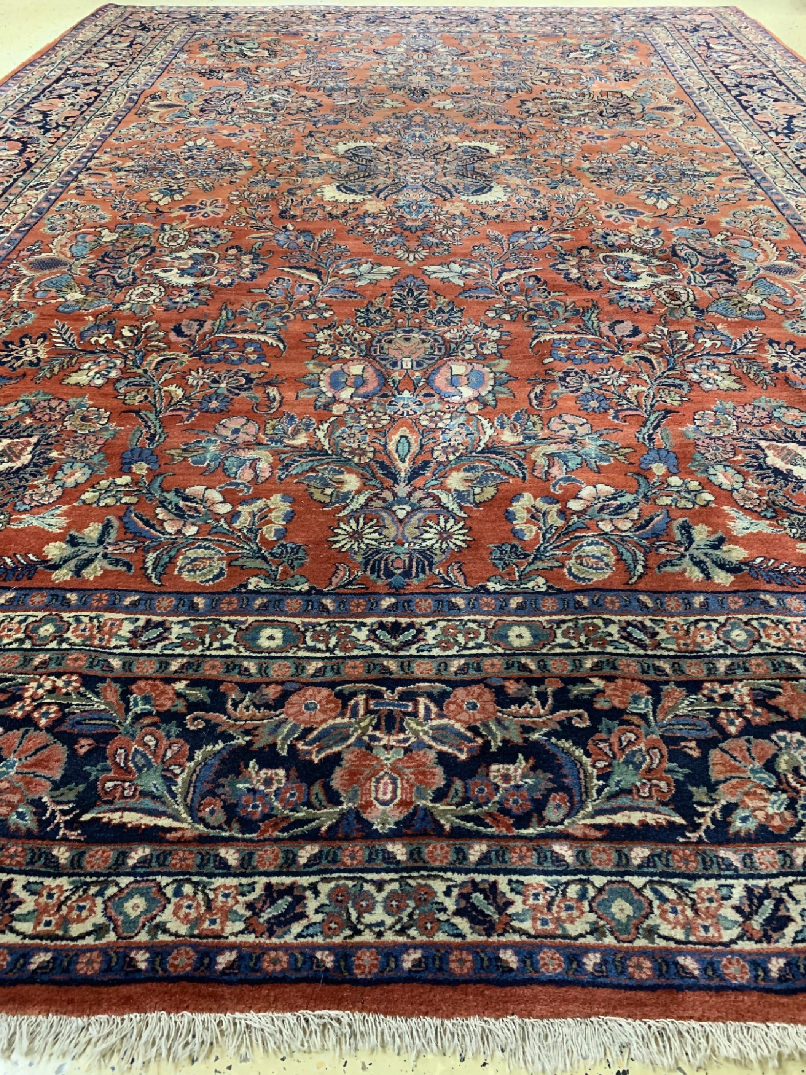 Detail d: Sarogh alt, Persien, um 1950, Wolle auf Baumwolle, ca. 390 x 273 cm, EHZ: 2, Reinigungsbedürftig