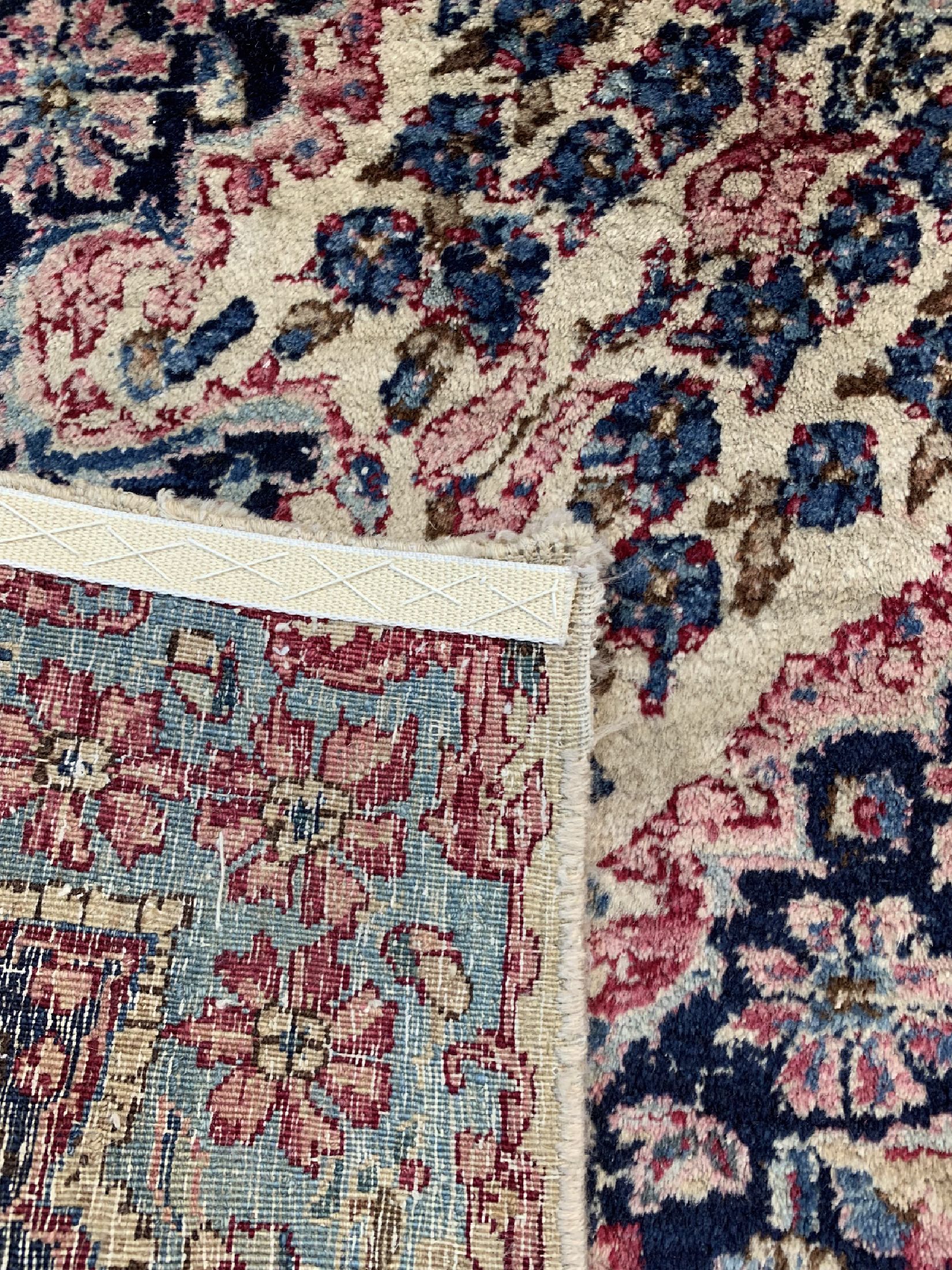 Detail d: Us Re-Import Kerman, Persien, um 1900, Wolle auf Baumwolle, ca. 300 x 250 cm, EHZ: 2