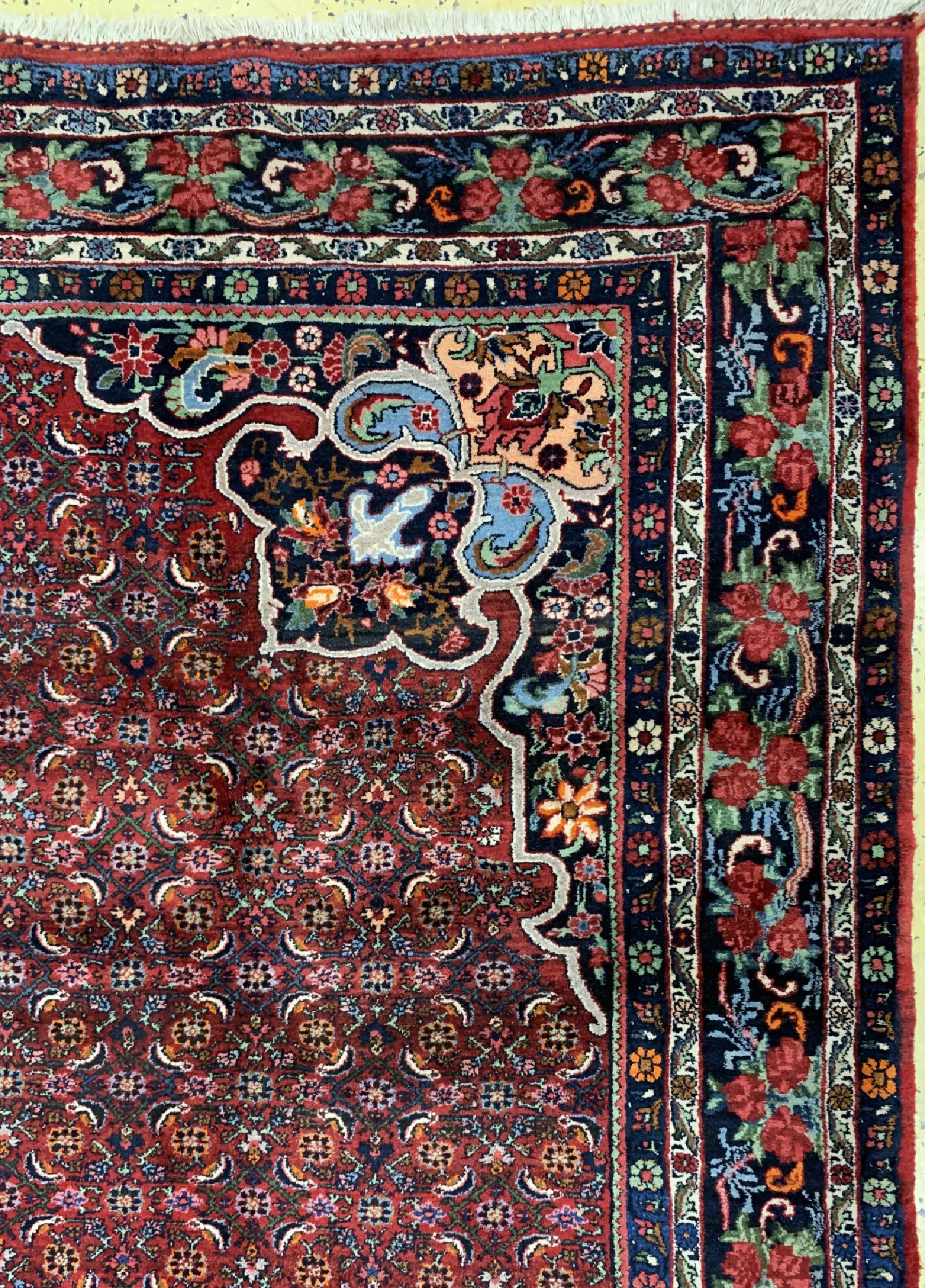 Detail d: Bidjar alt, Persien, um 1960, Wolle auf Baumwolle, ca. 433 x 324 cm, verblasst, EHZ: 2