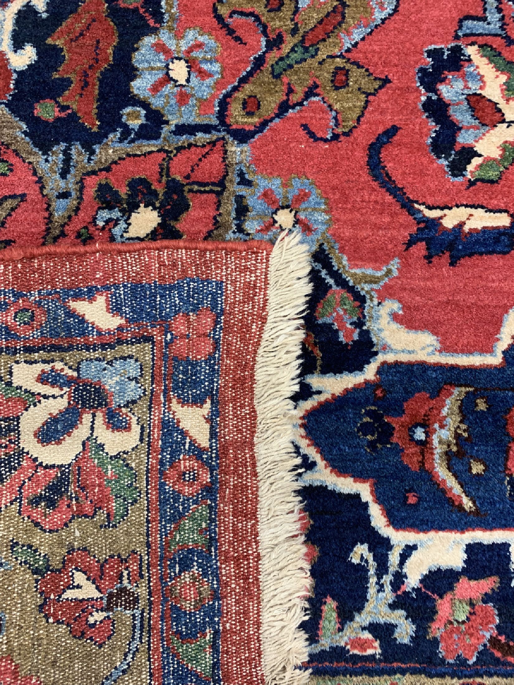 Detail f: Lilian alt, Persien, um 1940, Wolle auf Baumwolle, ca. 567 x 267 cm, EHZ: 2