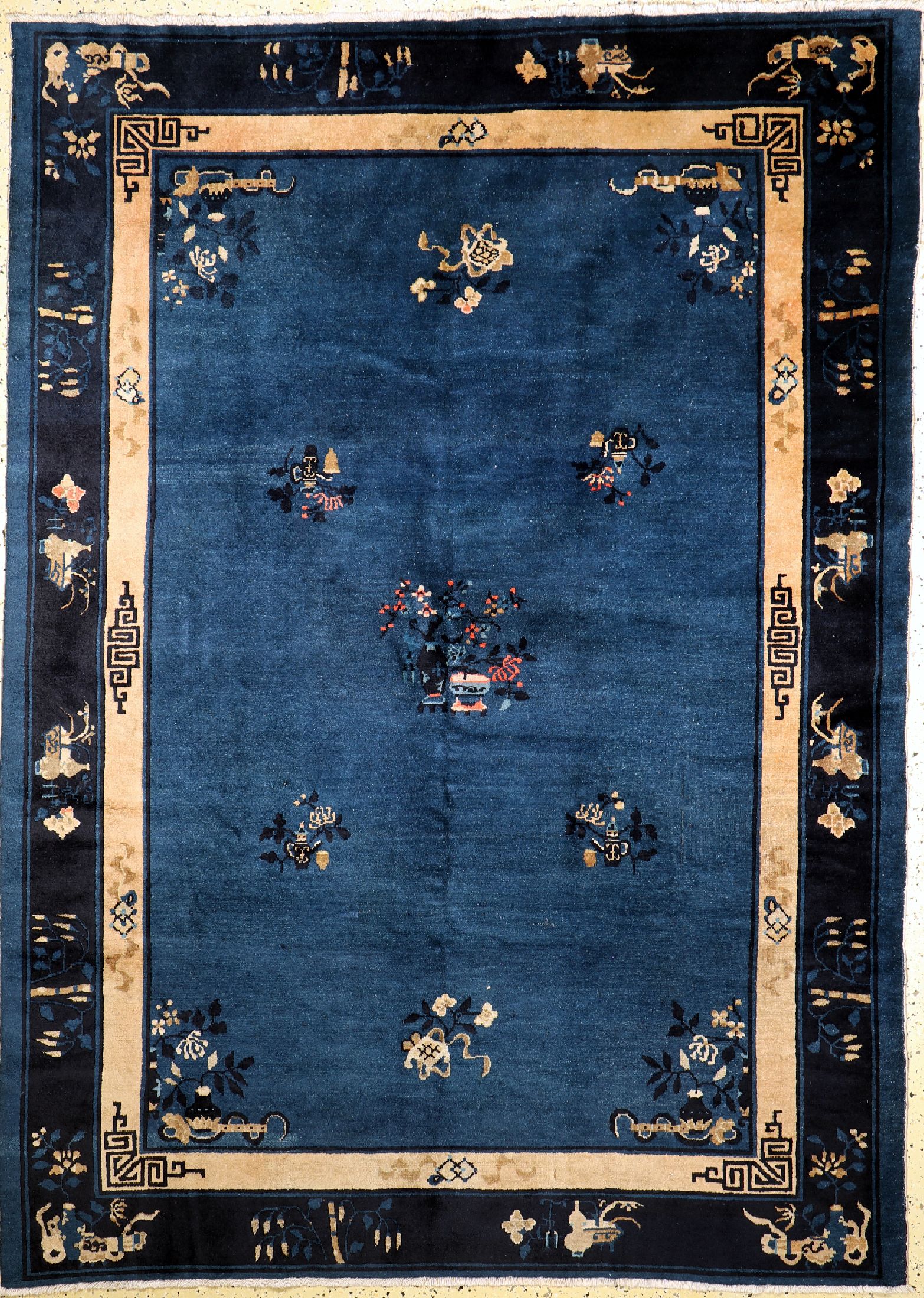 Antiker Peking, China, um 1900, Wolle auf Baumwolle, ca. 264 x 190 cm, EHZ: 2-3