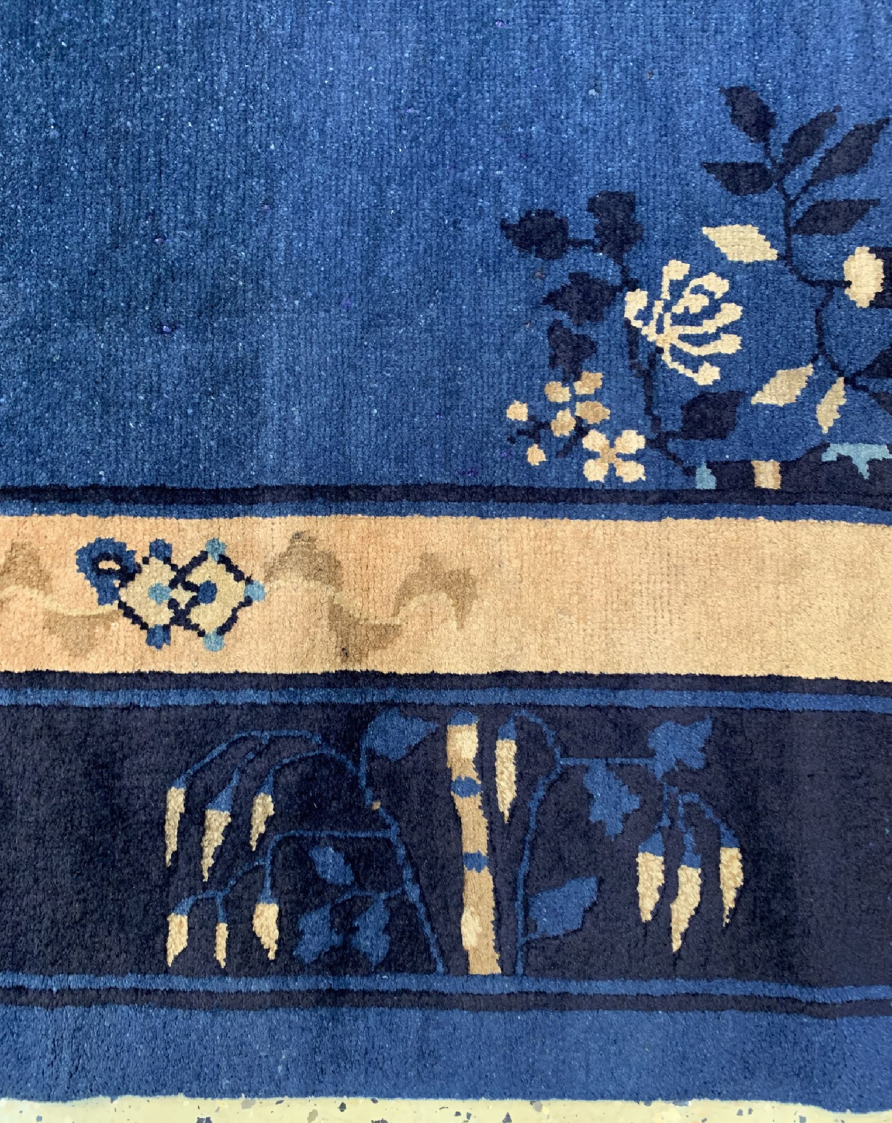 Detail c: Antiker Peking, China, um 1900, Wolle auf Baumwolle, ca. 264 x 190 cm, EHZ: 2-3