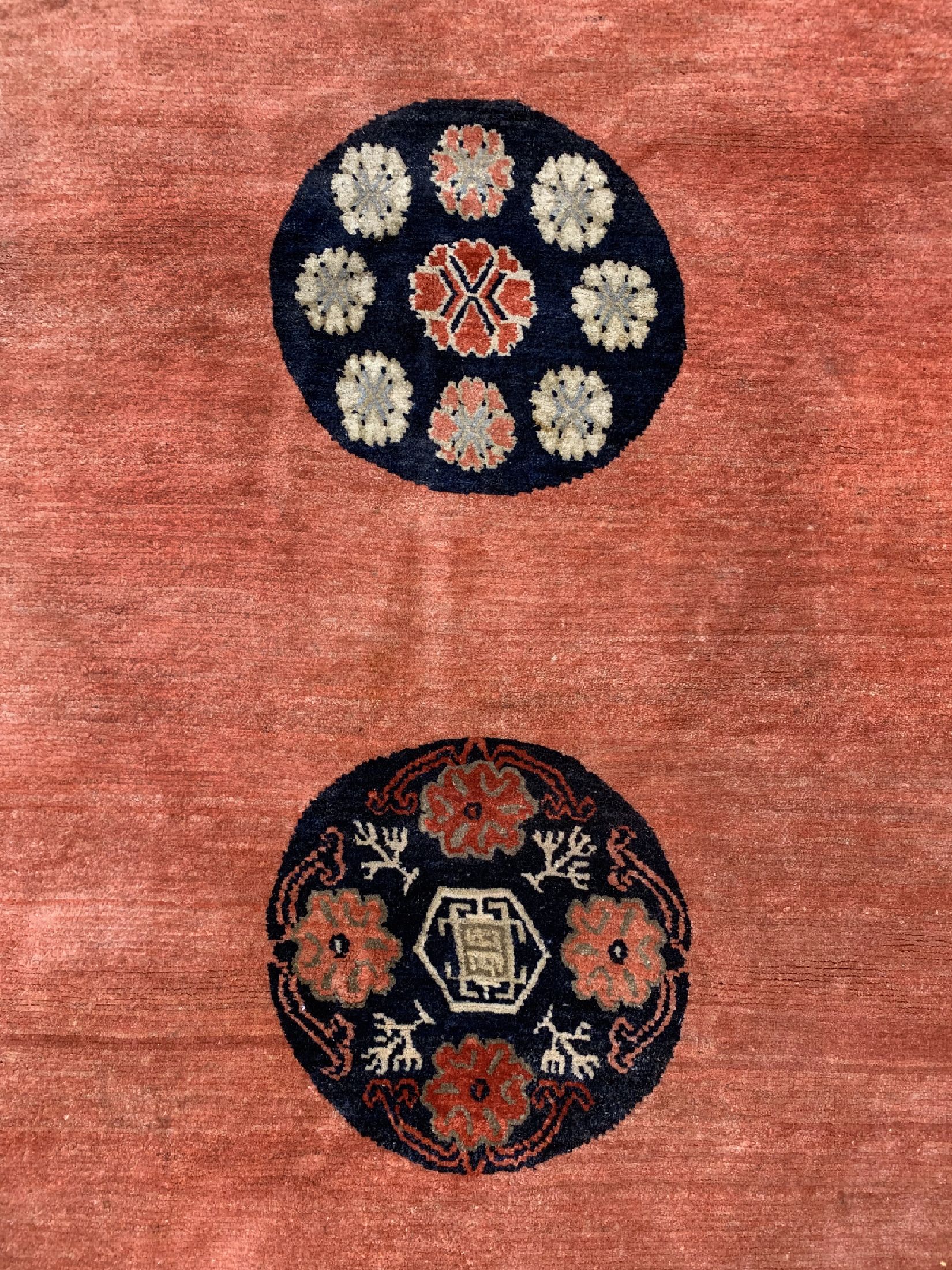 Detail c: Mogolischer Teppich, Mongolei, um 1930, Wolle auf Baumwolle, ca. 295 x 200 cm, EHZ: 3
