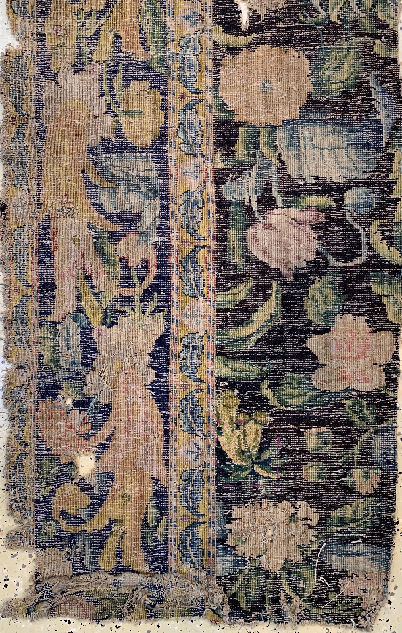 Detail a: Früher Louis Carpet Fragment, Frankreich, 17.Jhd, Wolle auf Baumwolle, ca. 195 x 155 cm,EHZ: 4