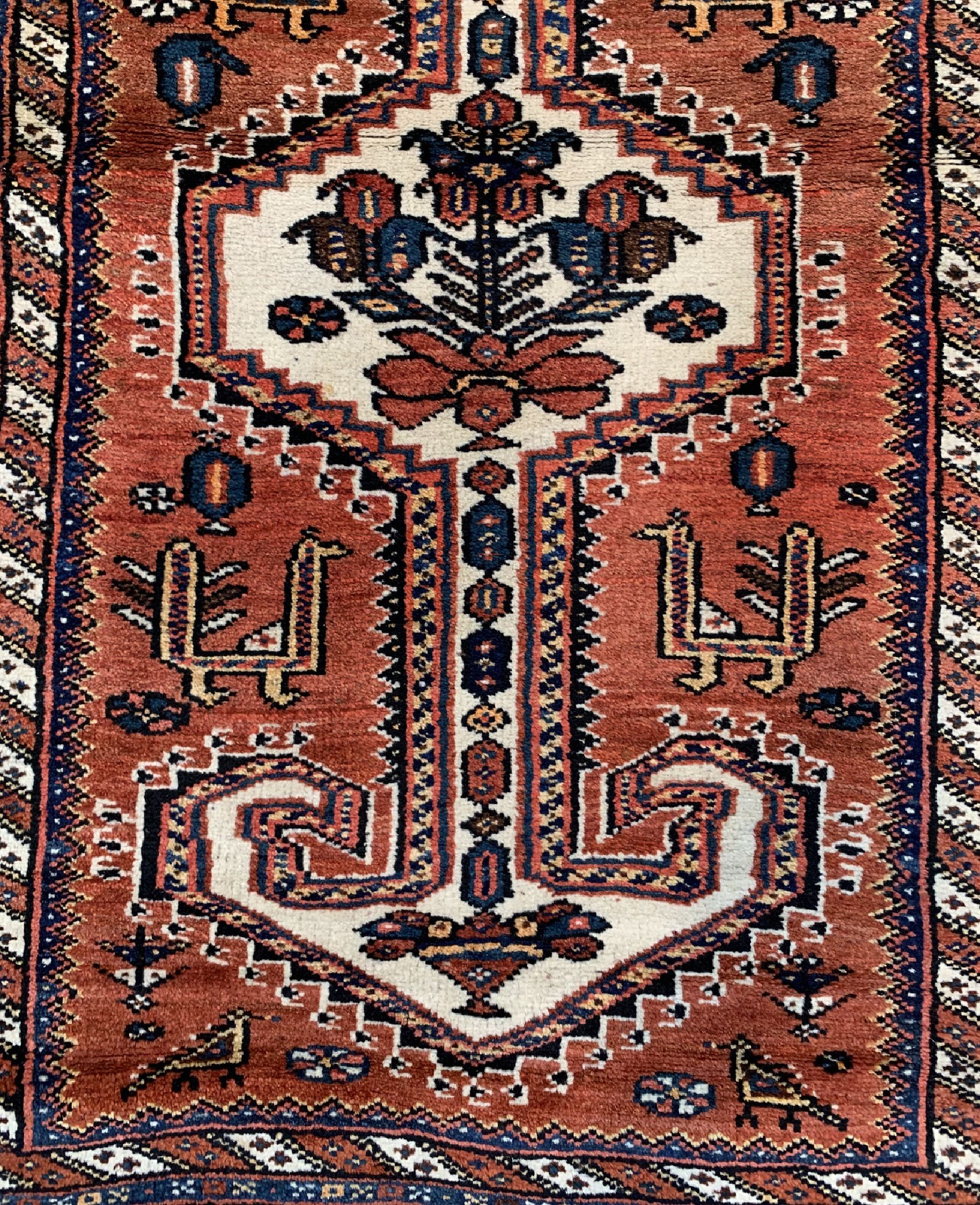 Detail b: Ghaschgai alt, Persien, um 1950, Wolle auf Wolle, ca. 350 x 110 cm, EHZ: 2