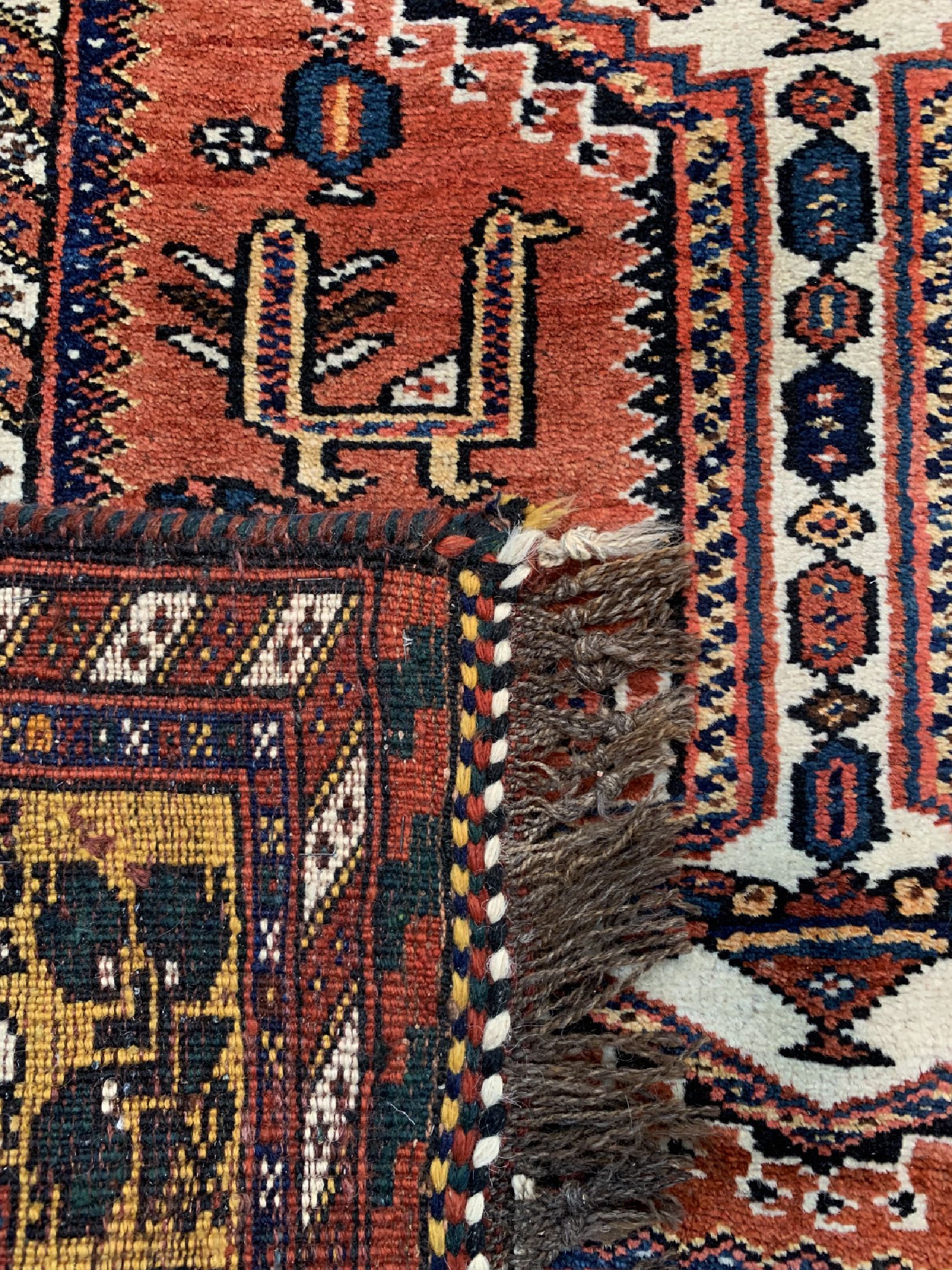 Detail e: Ghaschgai alt, Persien, um 1950, Wolle auf Wolle, ca. 350 x 110 cm, EHZ: 2