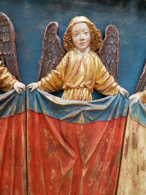 26714133d - Image carving/relief, Wilhelm Senoner (born 1946 St. Ulrich-Gröden), four angels, based onthe Gothic style, probably carved from pine wood, colorfully painted and gilded, high- quality carving, expressive, approx. 71 x 99 cm