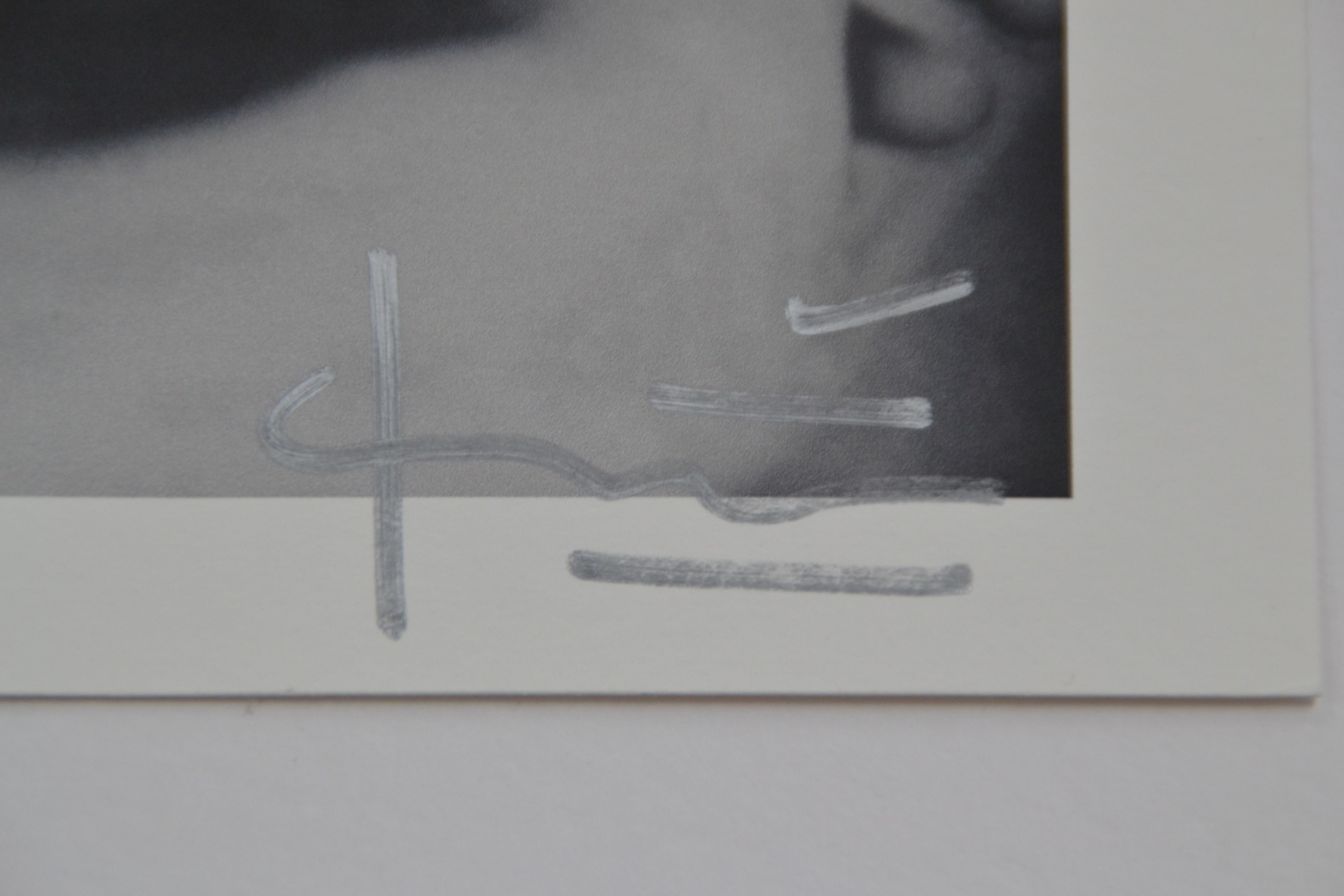 Detail k: Bert Stern, 1923-2013, "Marilyn, Hotel Bel-Air, Los Angeles,1962", Fotografie auf dickem Papier, 2011, unter Glas, sign., Zertifikat, Motiv ...