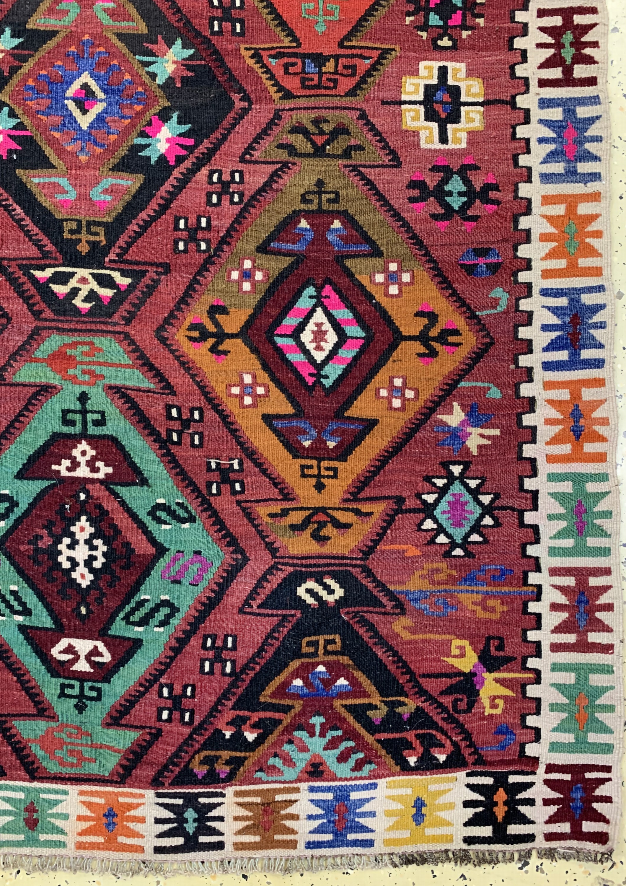 Detail a: Konya Kelim alt(2 Bahnig), Türkei, um 1940/1950, Wolle auf Wolle, ca. 360 x 190 cm, EHZ: 2