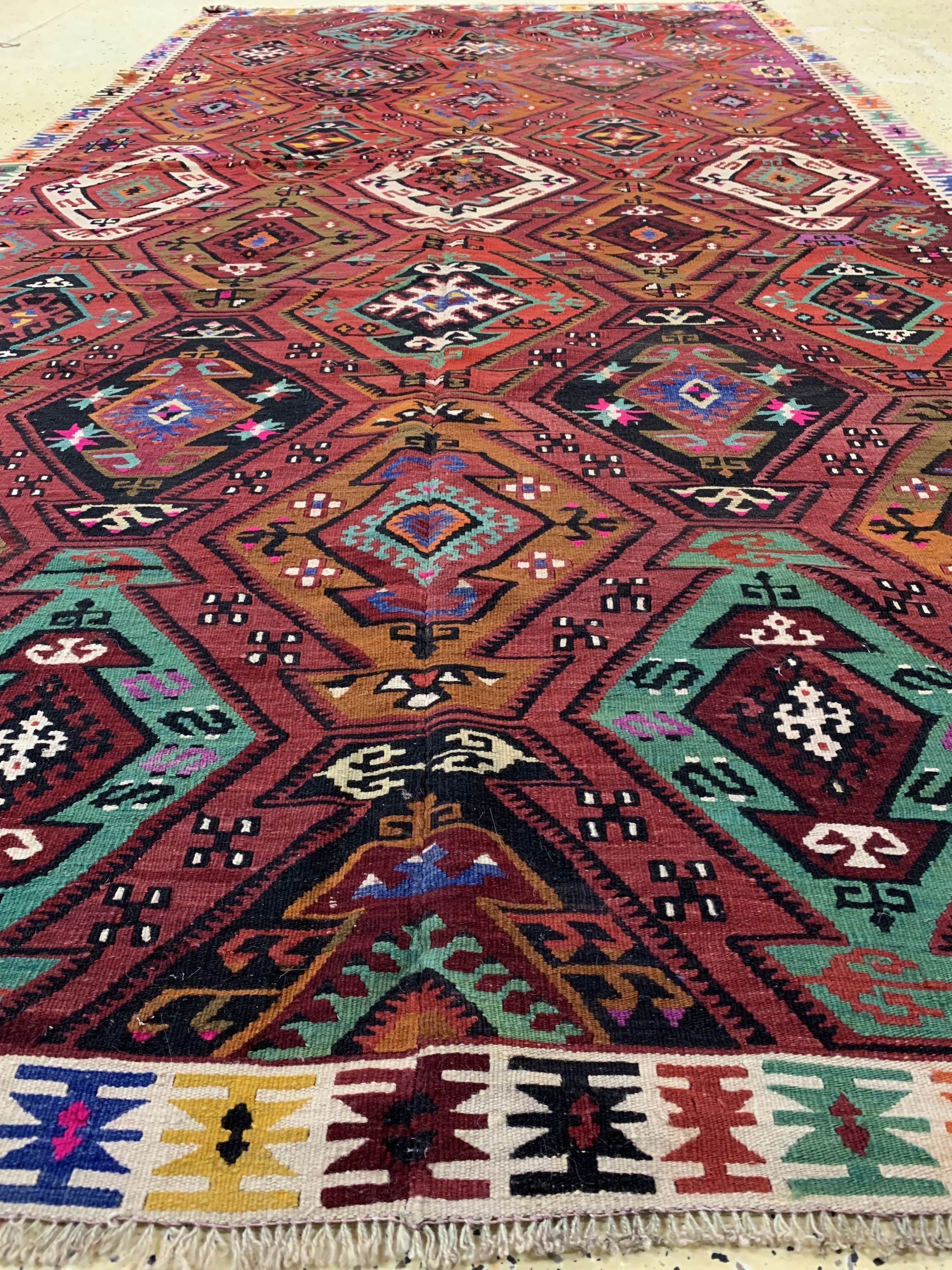 Detail d: Konya Kelim alt(2 Bahnig), Türkei, um 1940/1950, Wolle auf Wolle, ca. 360 x 190 cm, EHZ: 2