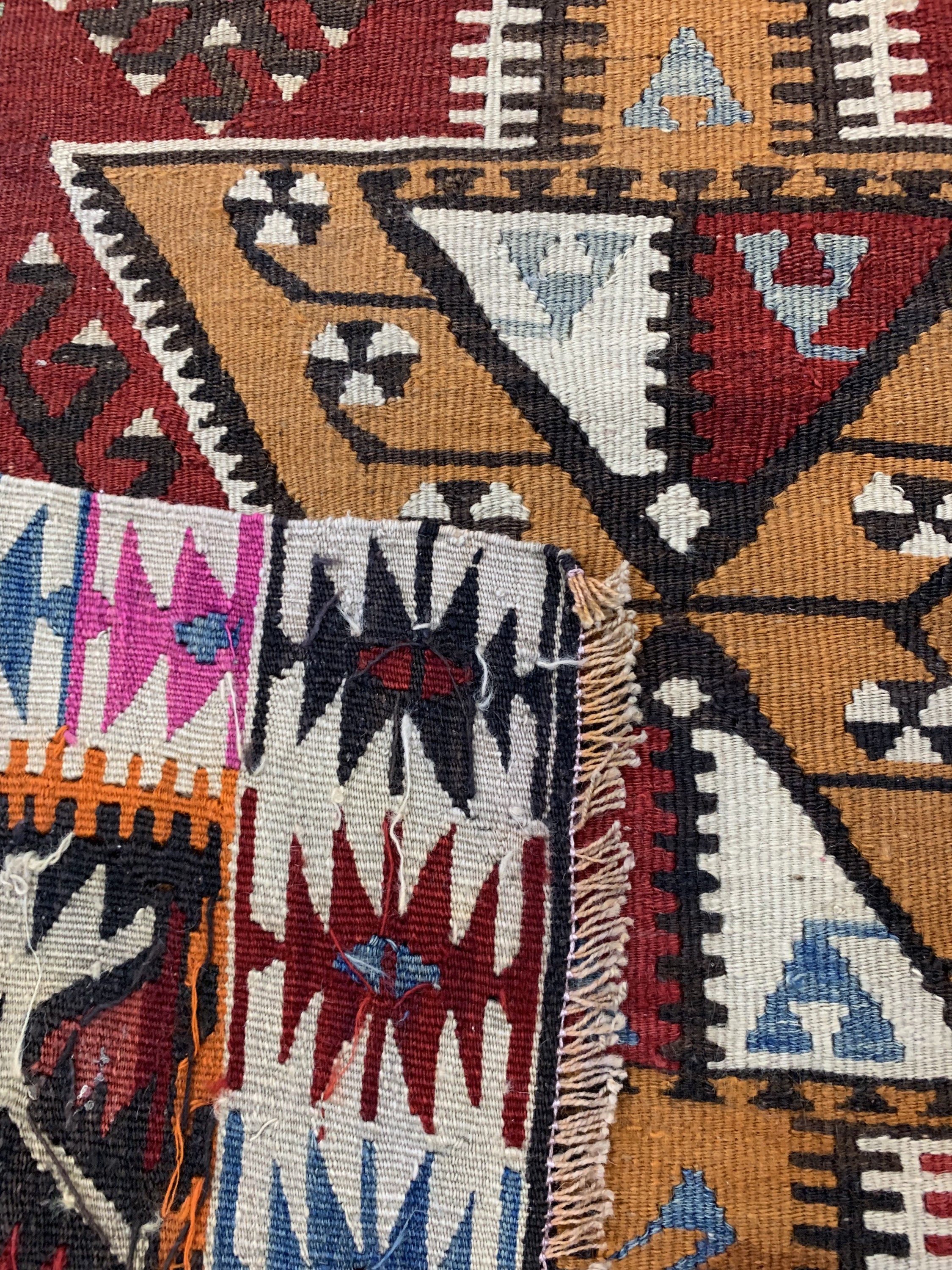 Detail e: Anatol Kelim alt(2 Bahnig), Türkei, um 1950, Wolle auf Wolle, ca. 333 x 178 cm, EHZ: 2