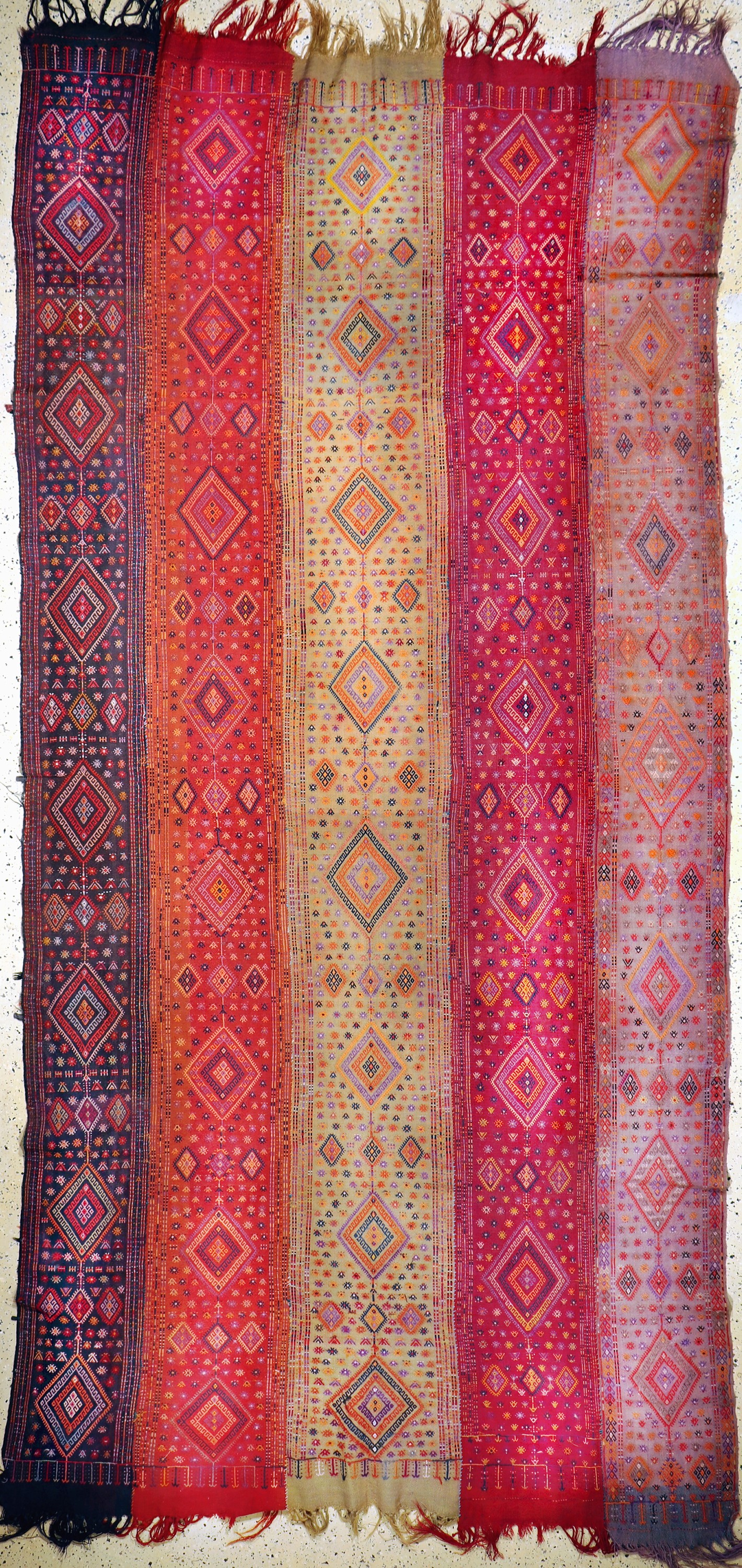 Anatol Cicim alt(5 Bahnig), Türkei, um 1920/1930, Wolle auf Wolle, ca. 414 x 192 cm, EHZ: 2-3