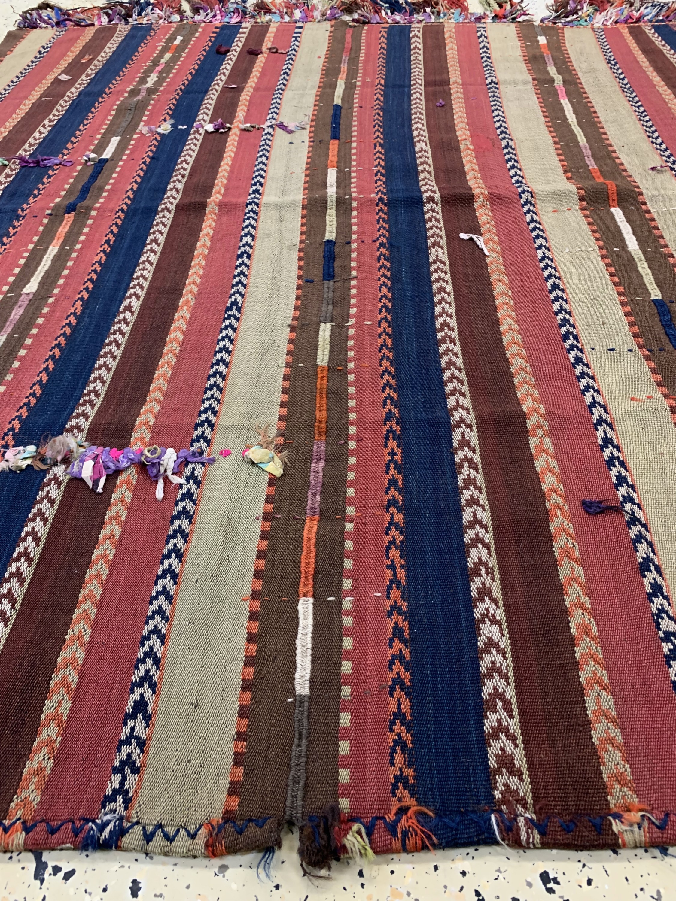 Detail c: Malatya Djajim (4 Bahnig), Türkei, um 1940,Wolle auf Wolle, ca. 185 x 170 cm, EHZ: 2