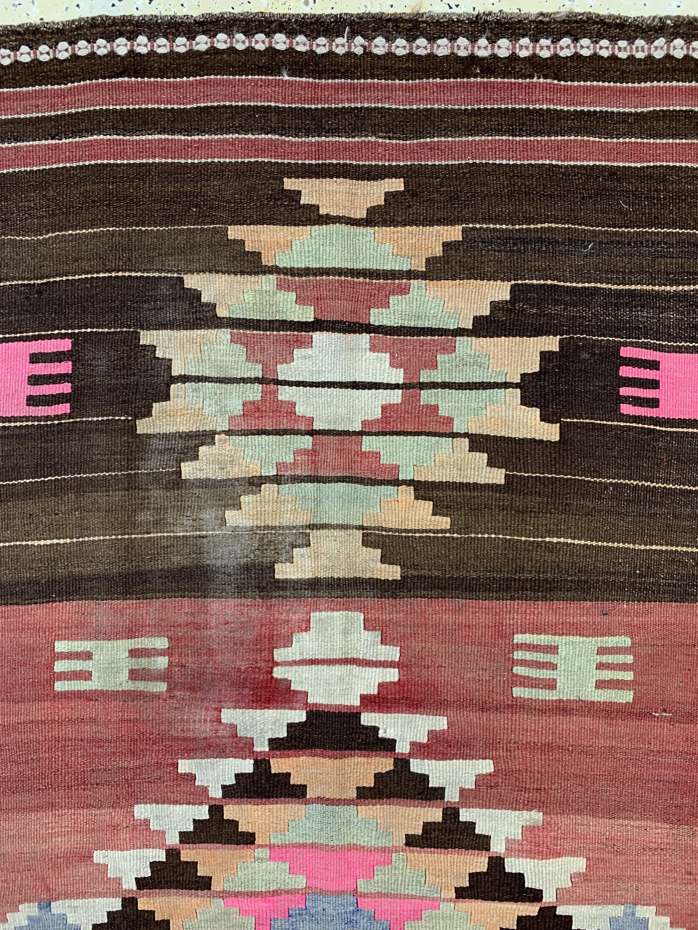 Detail c: Anatol Kelim alt, Türkei, um 1930, Wolle auf Wolle, ca. 222 x 156 cm, Reinigungsbedürftig, EHZ: 2
