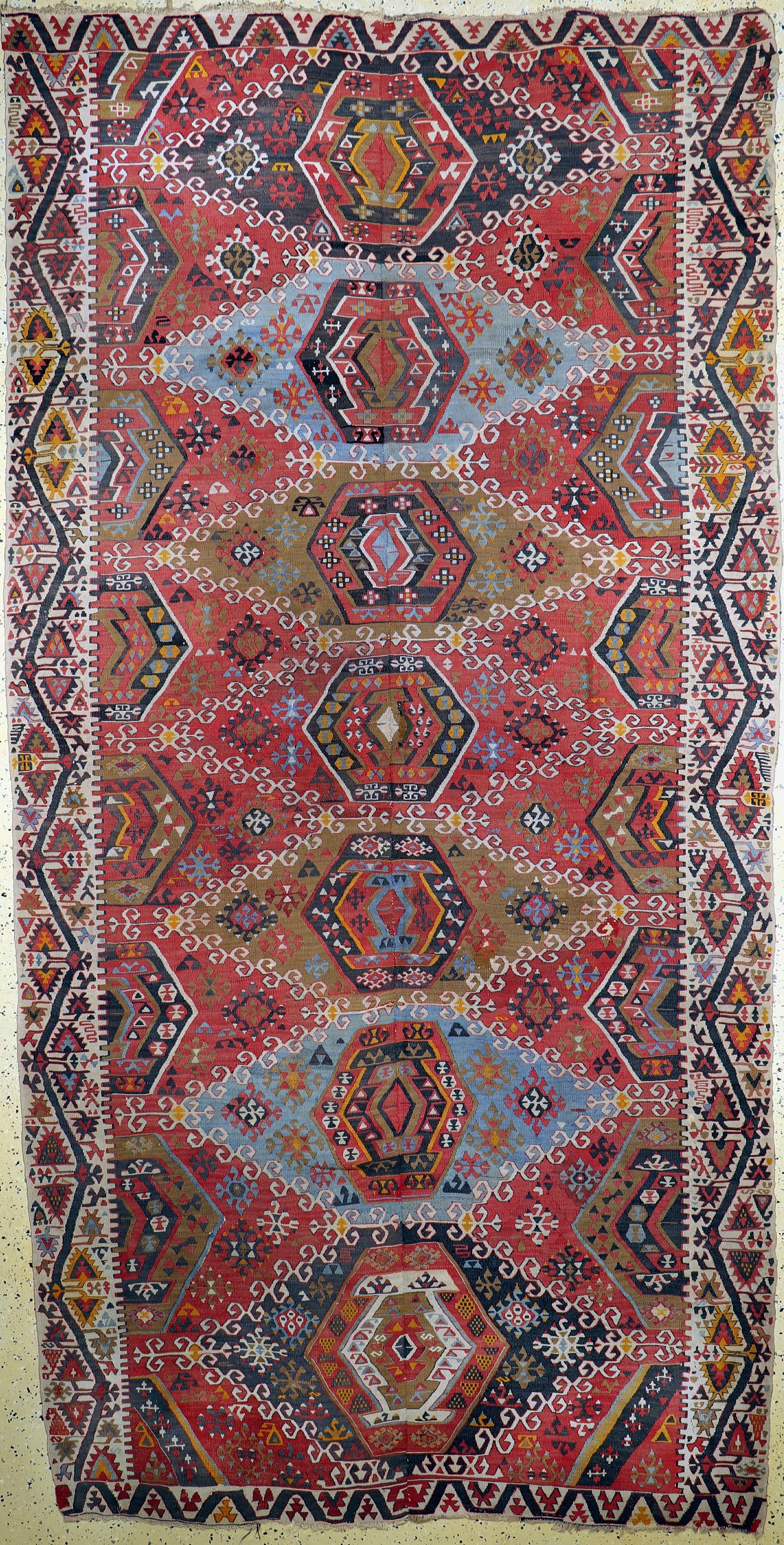 Anatol Kelim antik(2 Bahnig), Türkei, um 1900, Wolle auf Wolle, ca. 363 x 176 cm, EHZ: 2(restauriert).