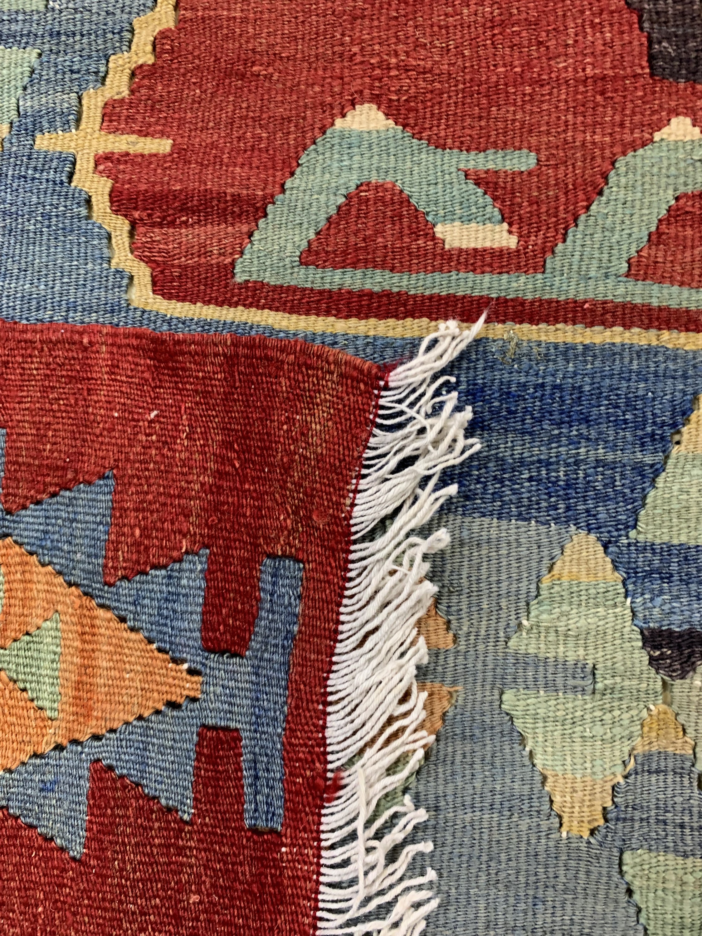 Detail e: Anatol Kelim alt, Türkei, um 1920/1930, Wolle auf Baumwolle, ca. 408 x 195 cm, EHZ: 2