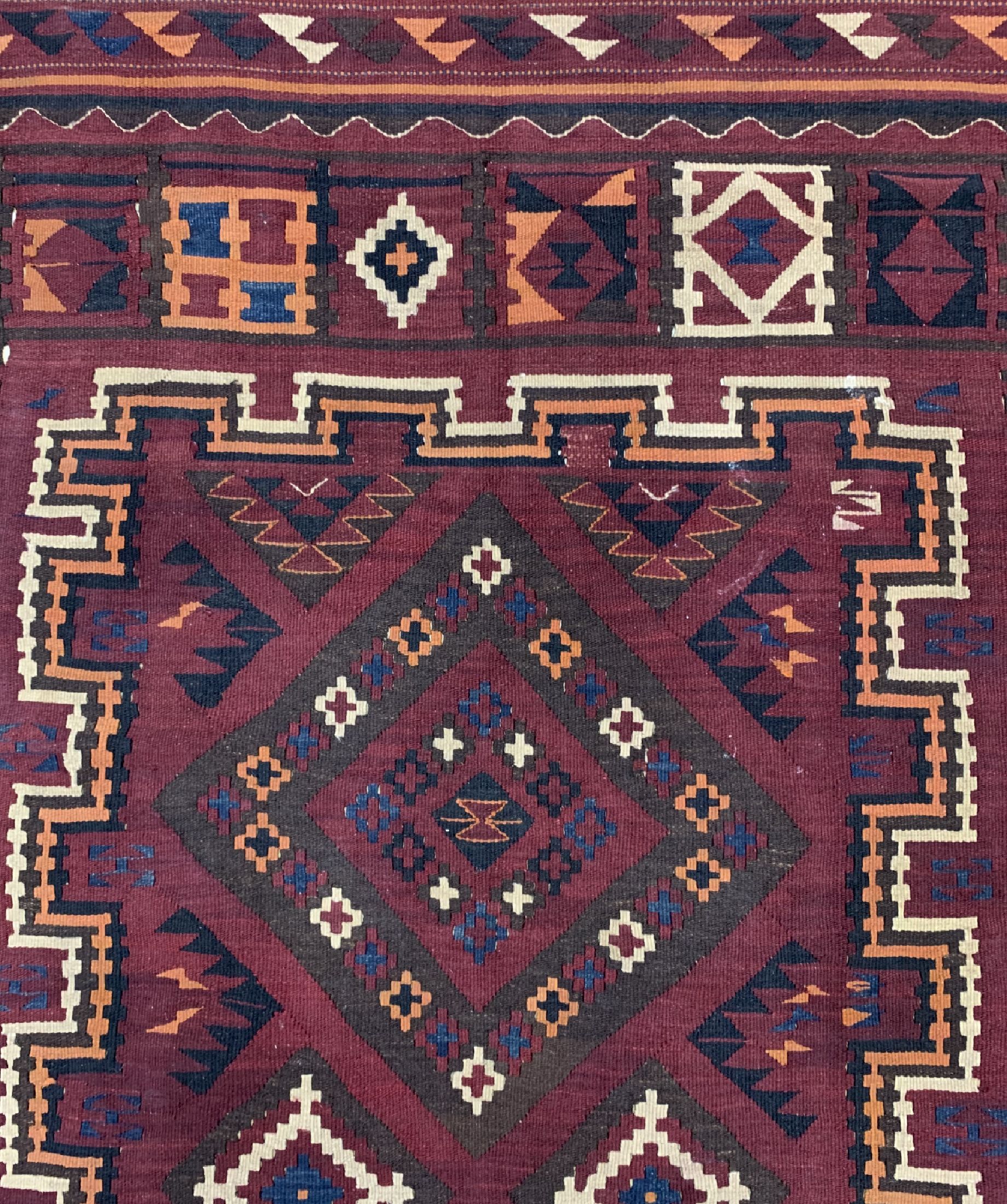 Detail d: Anatol Kelim alt, Türkei, um 1920/1930, Wolle auf Wolle, ca. 343 x 137 cm, EHZ: 2