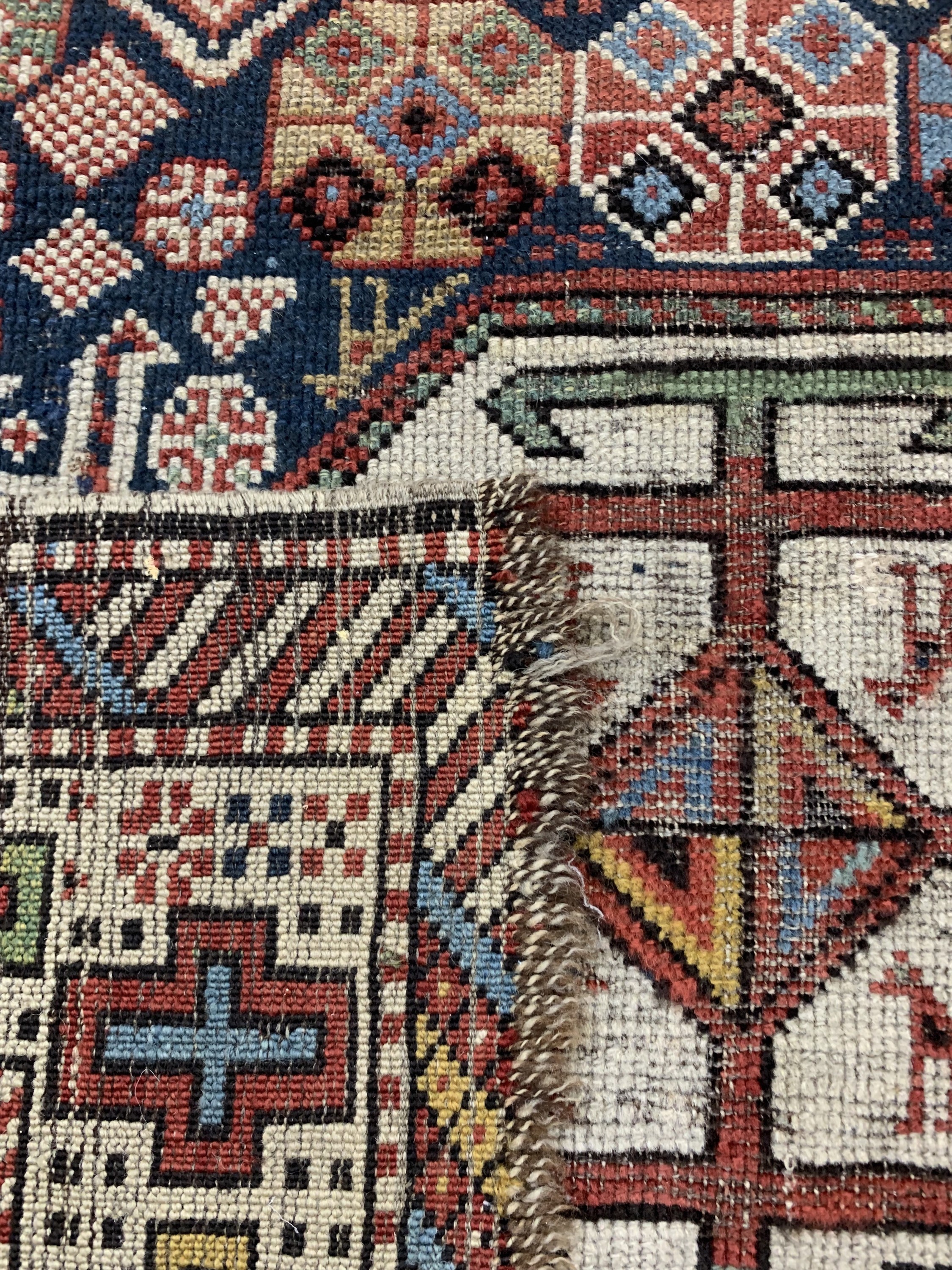 Detail e: Antiker Kazak, Kaukasus, 19.Jhd, Wolle auf Wolle, ca. 176 x 103 cm, EHZ: 3