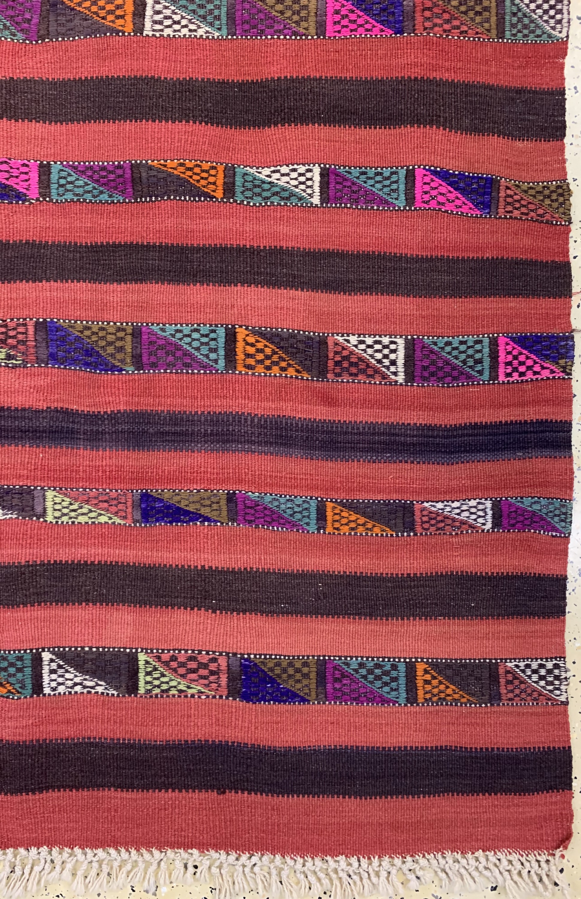 Detail a: Anatol Kelim alt, Türkei, um 1950, Wolle auf Wolle, ca. 130 x 143 cm, EHZ: 2