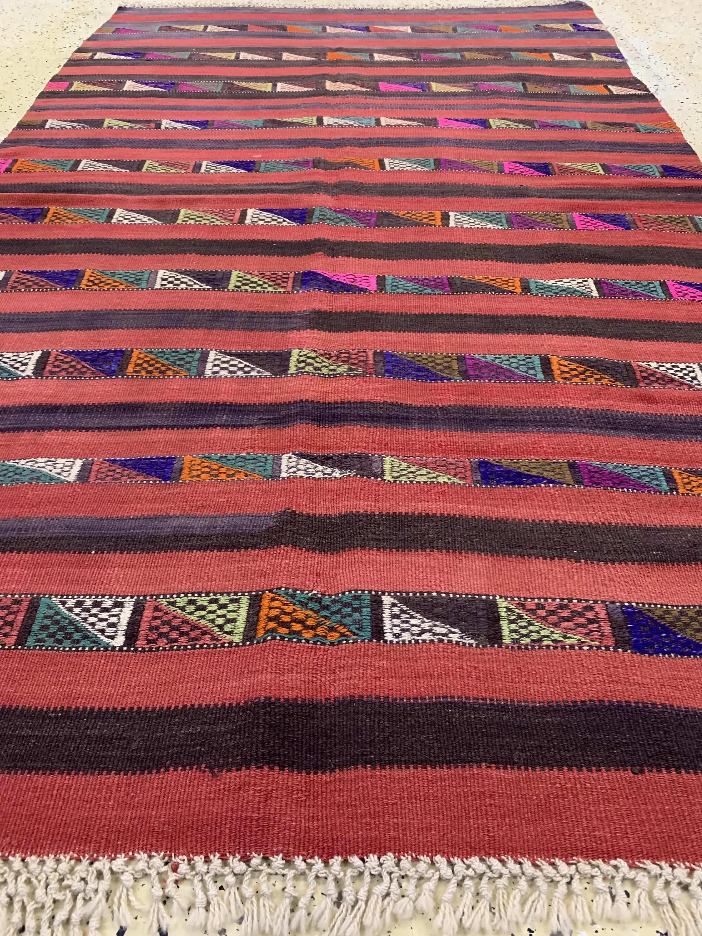 Detail c: Anatol Kelim alt, Türkei, um 1950, Wolle auf Wolle, ca. 130 x 143 cm, EHZ: 2