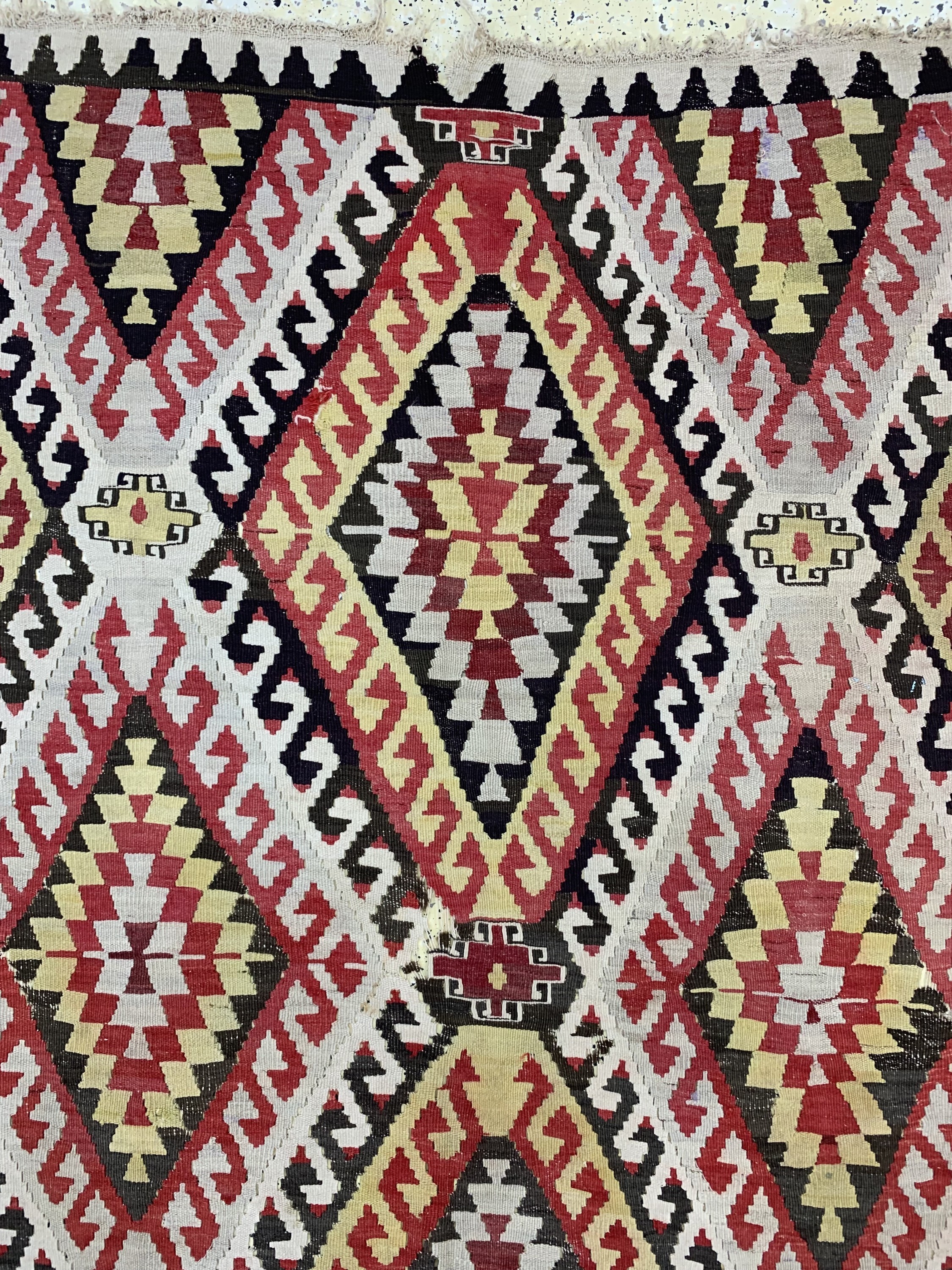 Detail c: Anatol Kelim Fragment, Türkei, um 1900, Wolle auf Wolle, ca. 283 x 170 cm, EHZ: 4