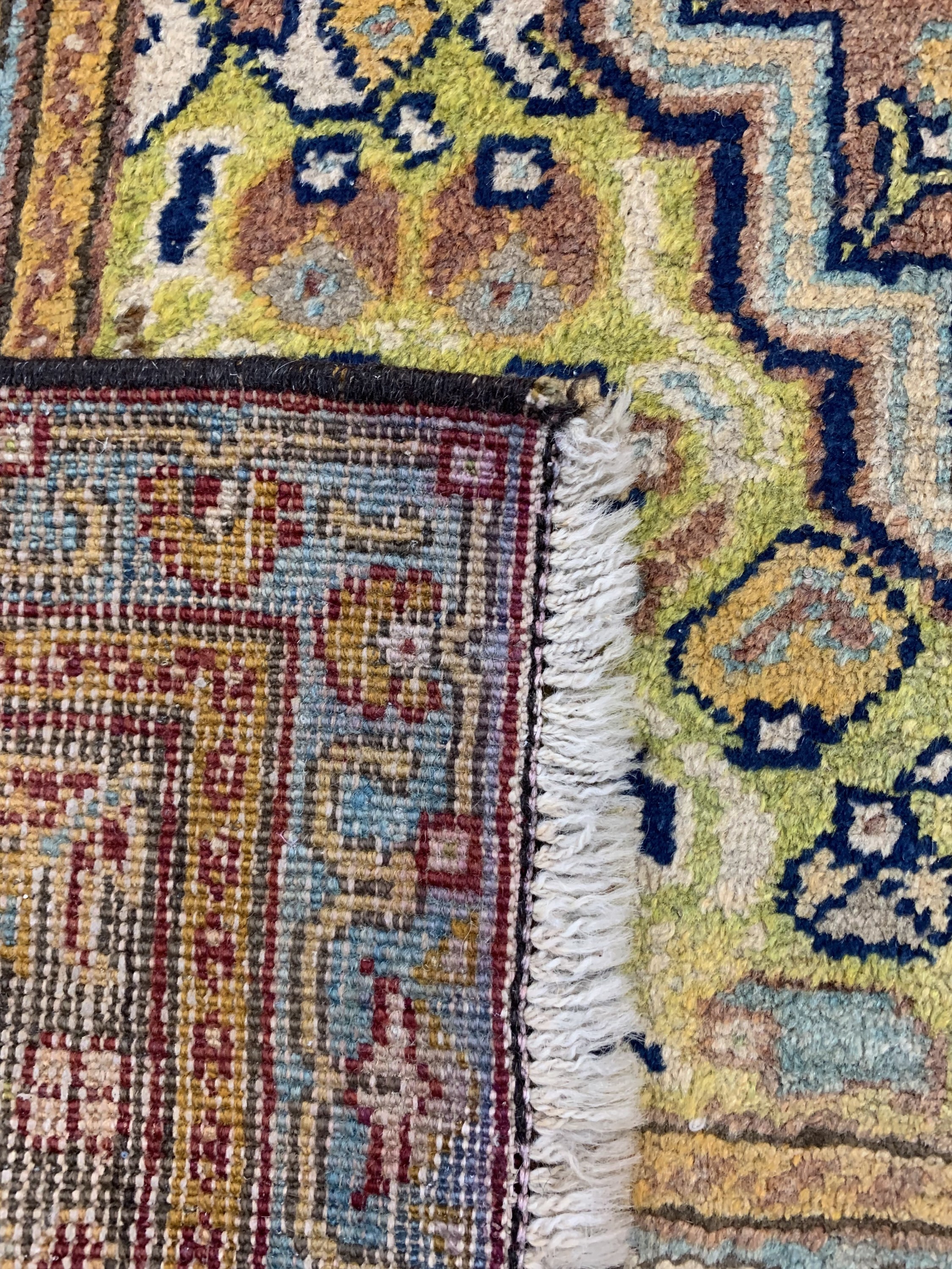 Detail e: Karabagh alt, Kaukasus, um 1920/1930, Wolleauf Wolle, ca. 222 x 145 cm, EHZ: 2(oxidiert)