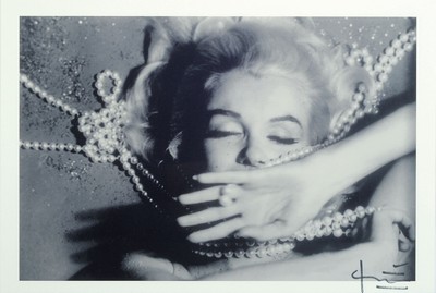 Image 26714514 - Bert Stern, 1923-2013, #"Marilyn, Hotel Bel- Air, Los Angeles, 1962#", photography on thick paper, 2011, under glass, motif approx. 33x48 cm, total approx. 65x53 cm