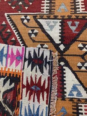 26714526e - Anatol Kilim old(2 lanes), Turkey, around 1950, wool on wool, approx. 333 x 178 cm, condition: 2. Rugs, Carpets & Flatweaves