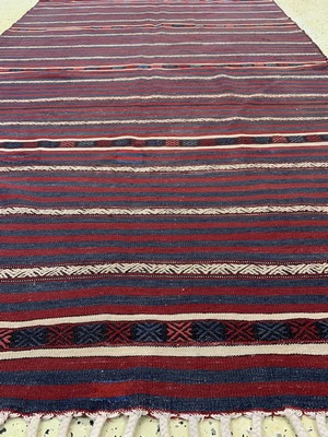 26714543c - Anatol Kilim old, Turkey, around 1920, wool onwool, approx. 244 x 154 cm, condition: 2 (restored). Rugs, Carpets & Flatweaves