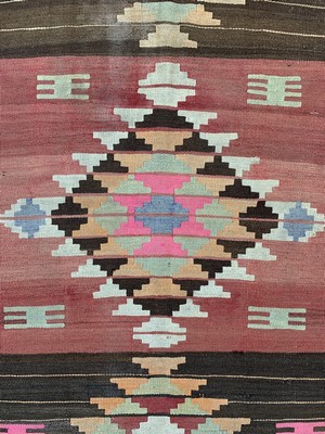 26714555b - Anatol Kilim old, Turkey, around 1930, wool on wool, approx. 222 x 156 cm, in need of cleaning, condition: 2. Rugs, Carpets & Flatweaves