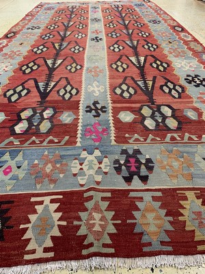 26714560d - Anatol Kilim old, Turkey, around 1920/1930, wool on cotton, approx. 408 x 195 cm, condition: 2. Rugs, Carpets & Flatweaves