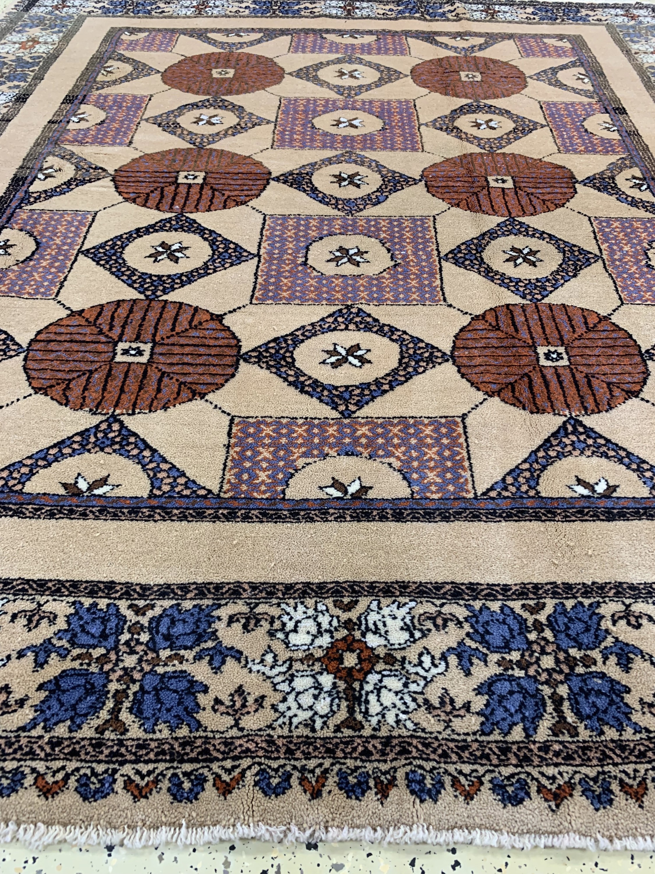 Detail c: Birdjand, Persien, ca. 50 Jahre, Wolle auf Baumwolle, ca. 193 x 177 cm, EHZ: 2(Abrasch)