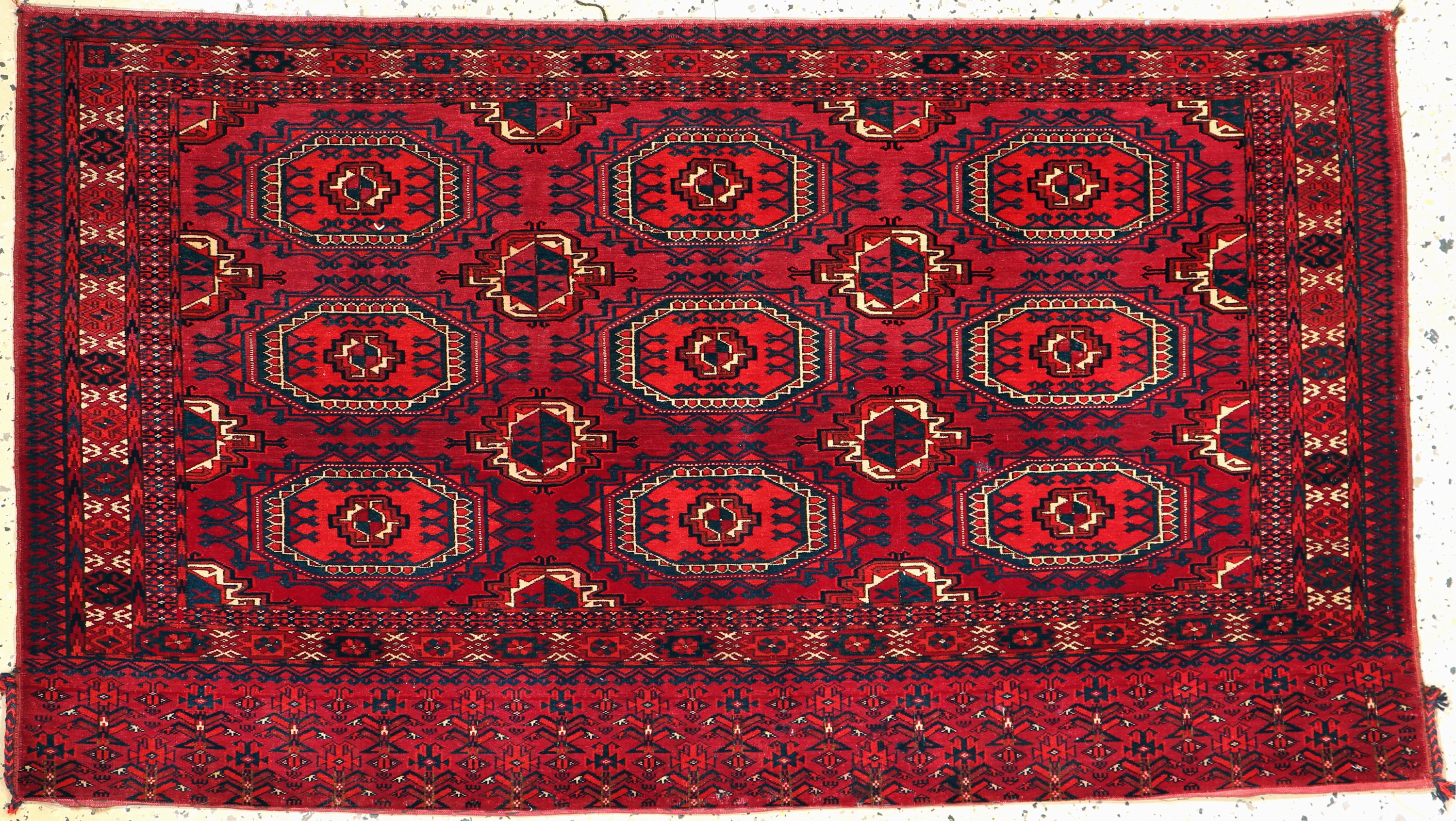 Antiker Tekke Tschowal, Turkmenistan, um 1900, Wolle auf Wolle, ca. 146 x 85 cm, EHZ: 2-3