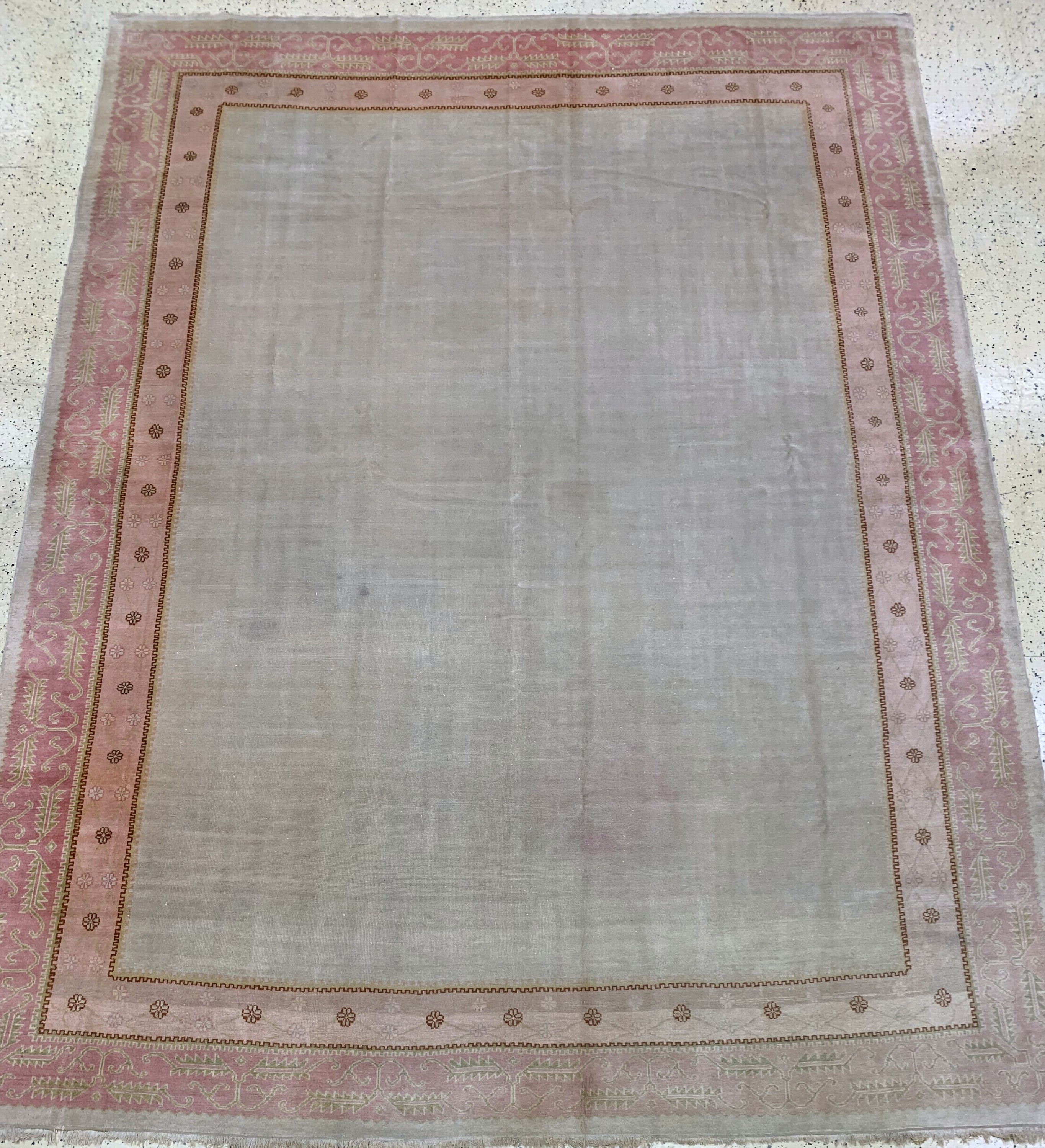 Antiker Uschak, Türkei, um 1900, Wolle auf Baumwolle, ca. 445 x 350 cm, EHZ: 3(Fleckig)