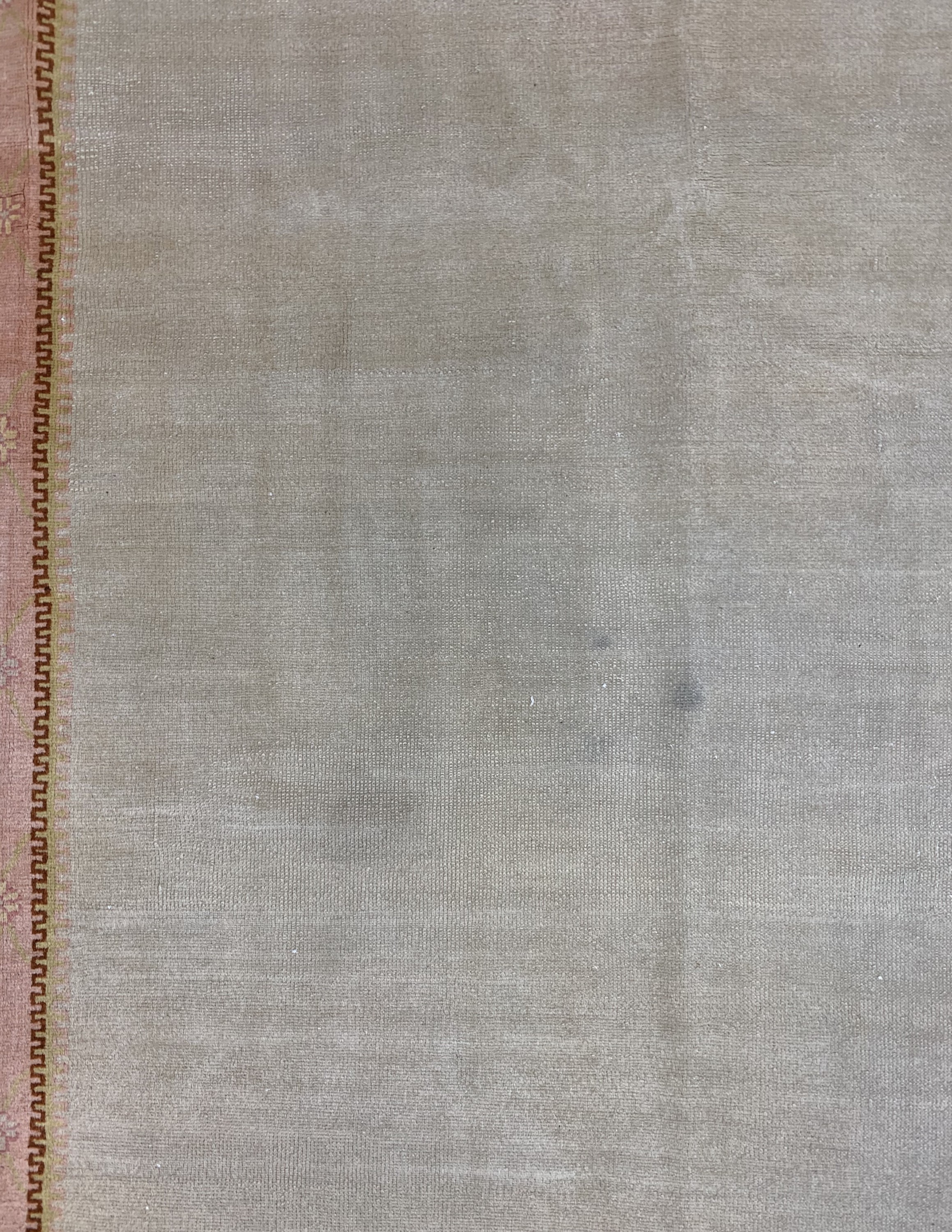 Detail c: Antiker Uschak, Türkei, um 1900, Wolle auf Baumwolle, ca. 445 x 350 cm, EHZ: 3(Fleckig)