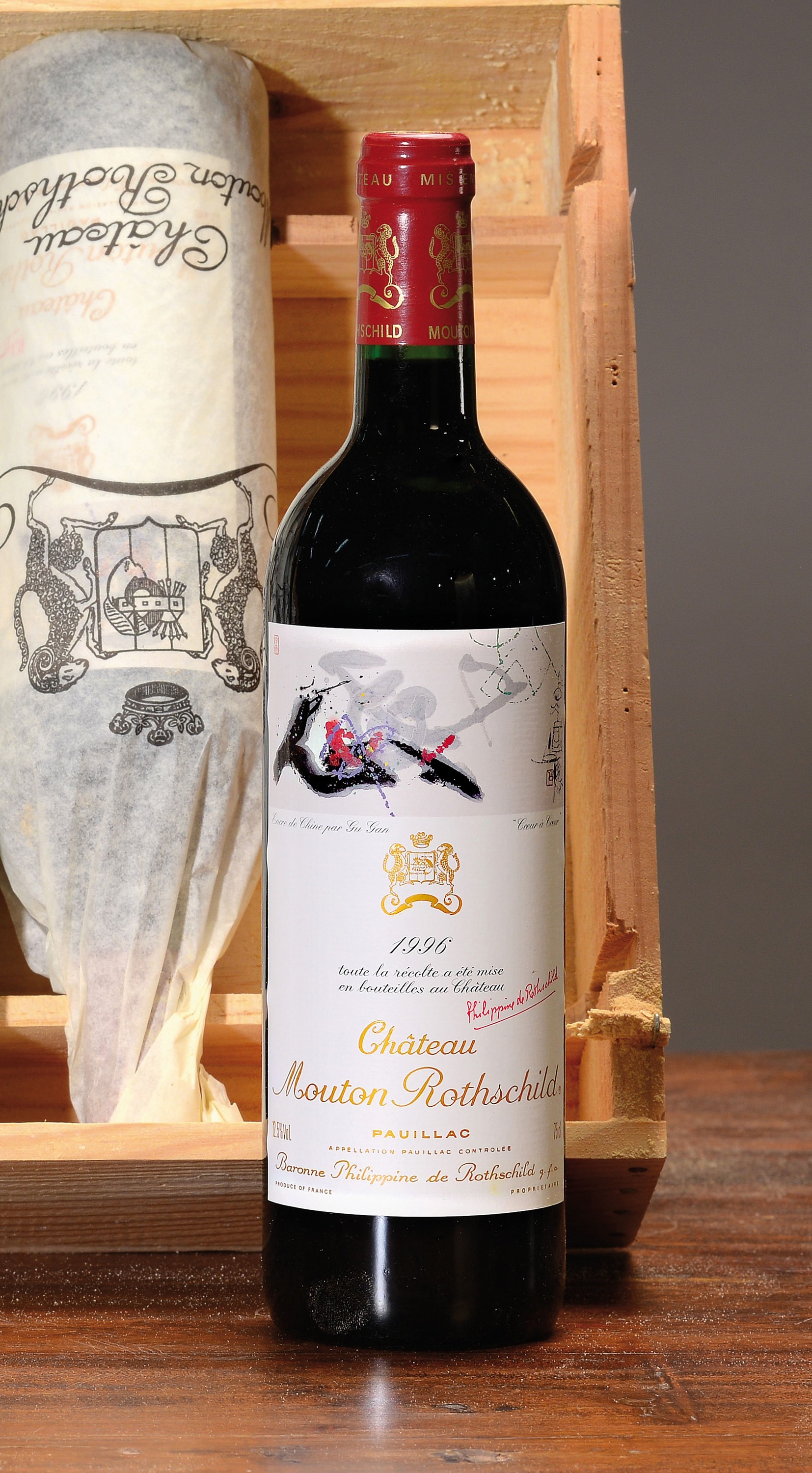 Detail a: 6 Flaschen 1996 Chateau Mouton Rothschild, Paulliac, premier grand cru classé, je 75cl, orig. verkorkt und unverkostet, in orig. Holzkiste