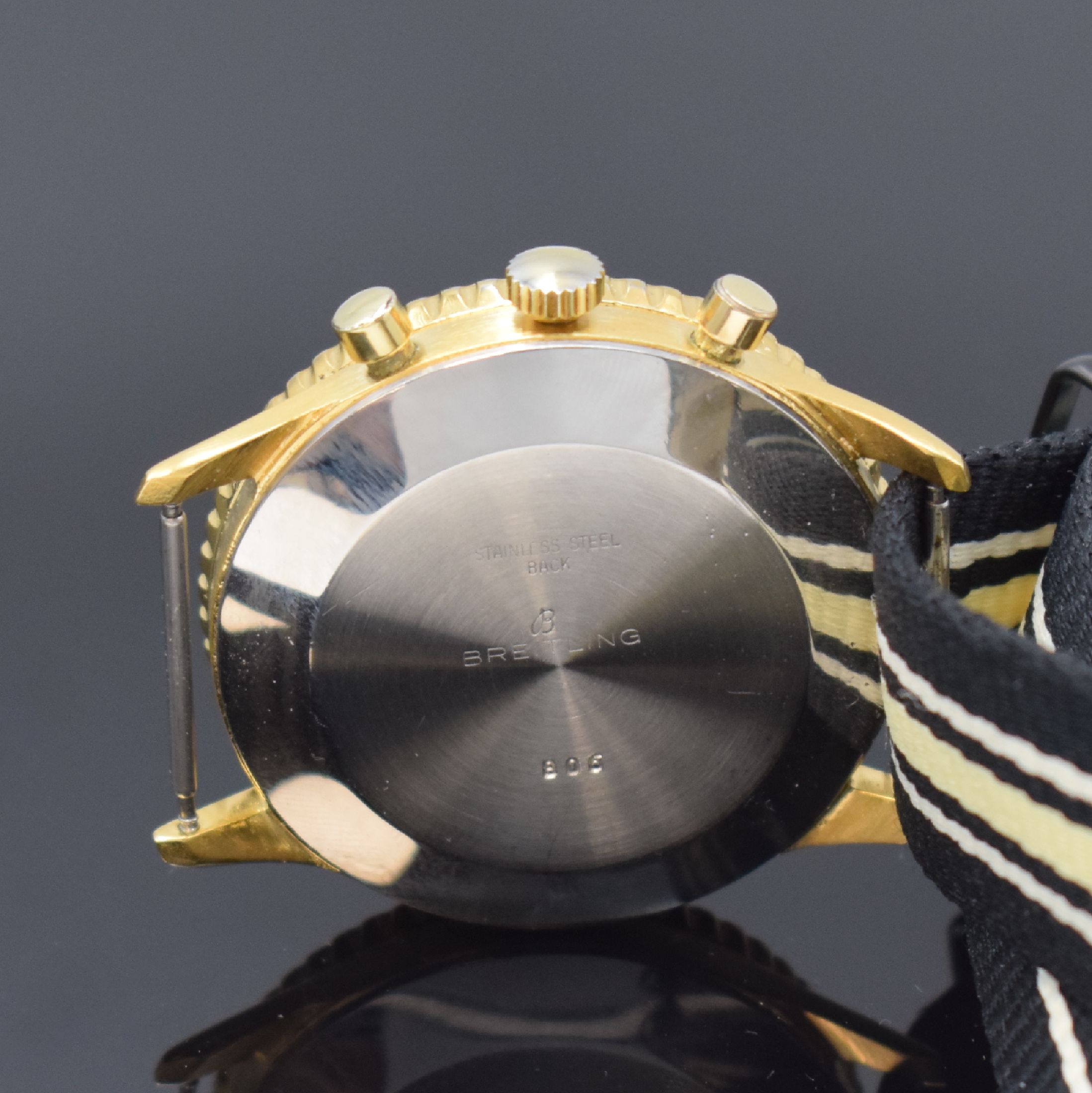Detail c: BREITLING Navitimer 806 Schaltradchronograph, Schweiz um 1969, Handaufzug, verg. Geh., Stahlboden aufgedr., Rechenschieber-Drehlünette, schwarzes ...