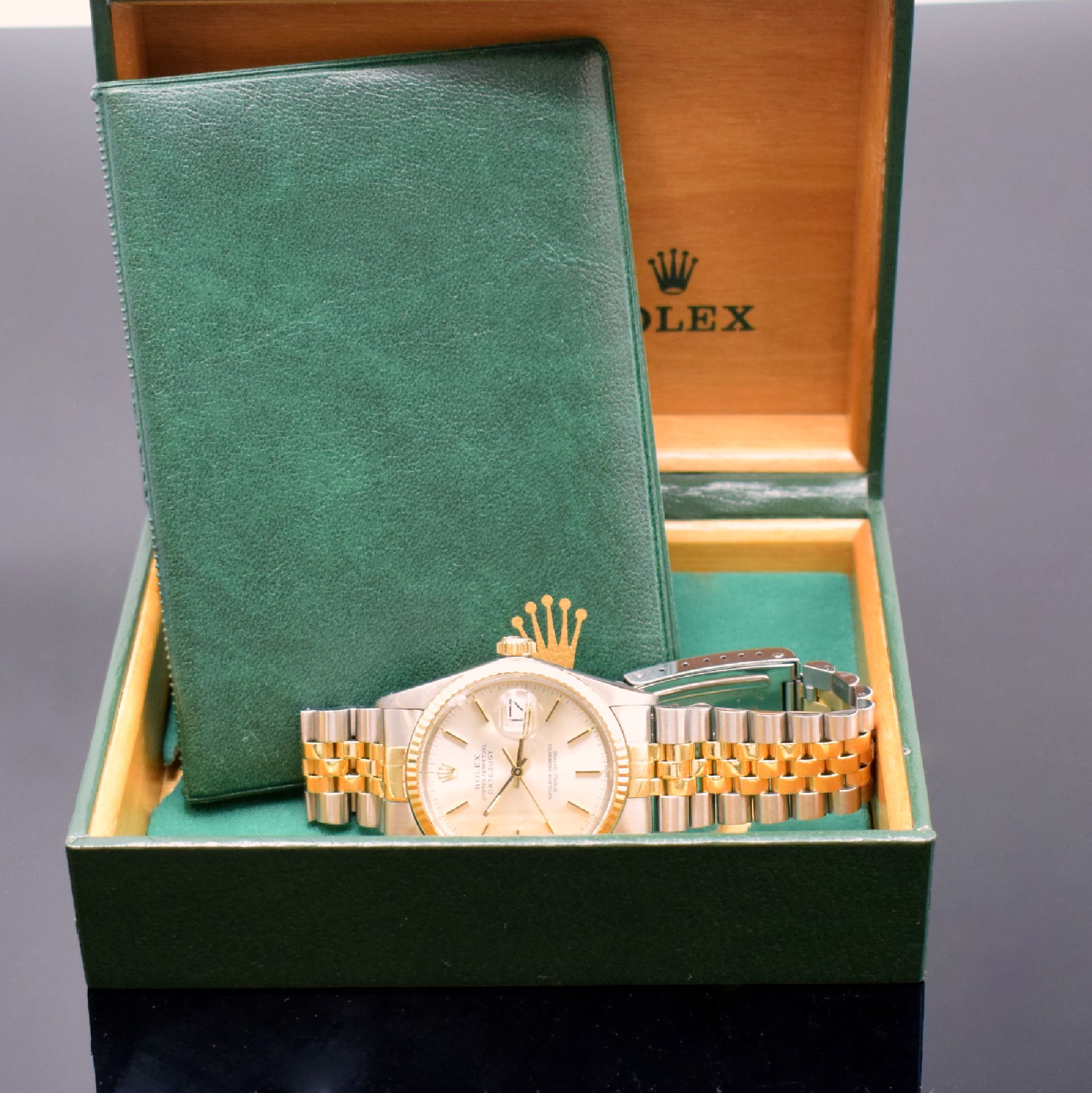 Detail b: ROLEX Datejust in Stahl/Gold mit original Box und Papier Referenz 16013, Schweiz lt. orig. Papier verk. 1983, Automatik, verschr. Oystergeh., ...