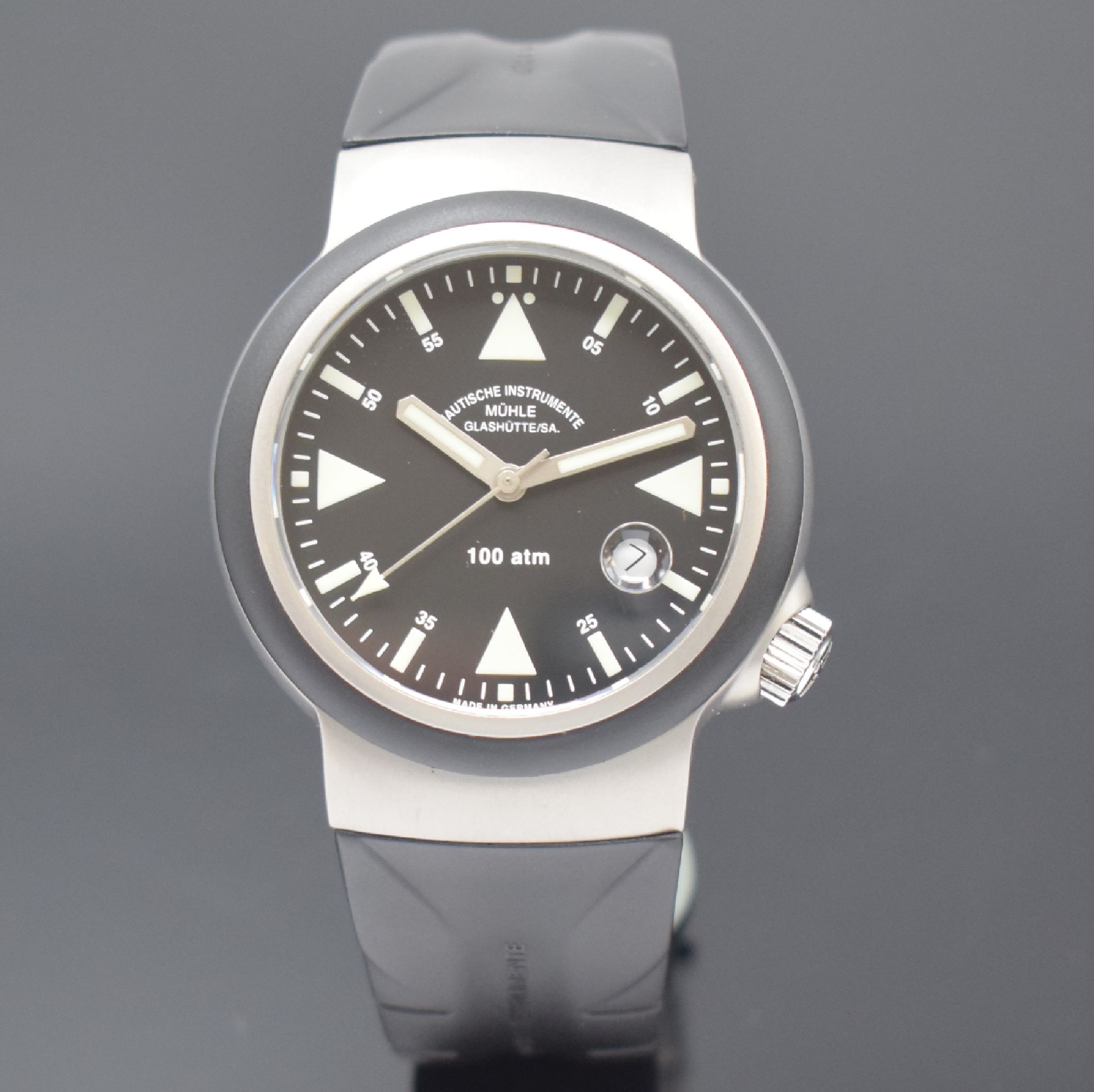 MÜHLE GLASHÜTTE/SA. Nautische Instrumente Herrenarmbanduhr Modell S.A.R. Rescue-Timer Referenz M1-41-03, Deutschland um 2005, Automatik, verschr. ...