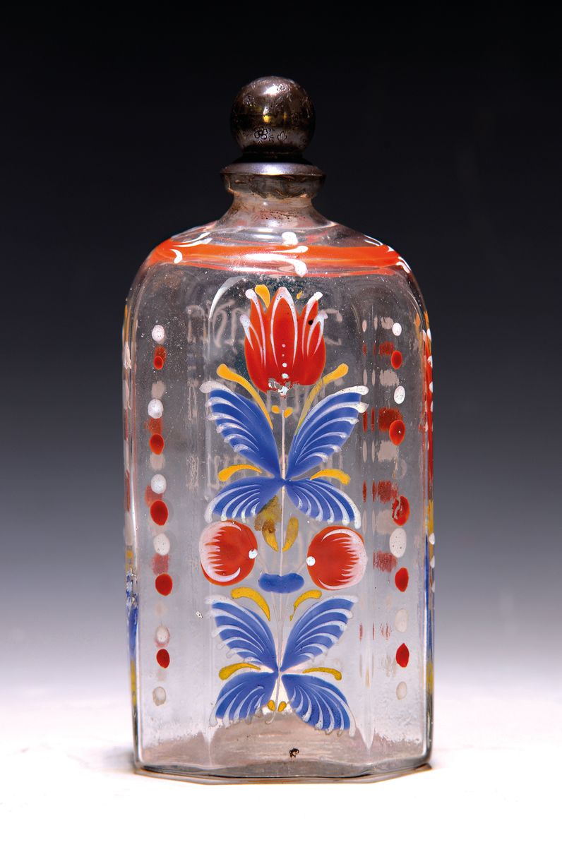 Branntweinflasche, süddeutsch, datiert, 1732, mit Trinkspruch: Branntwein her ist mein Begehr 1732", farbloses Glas, mit floraler polychromer ...