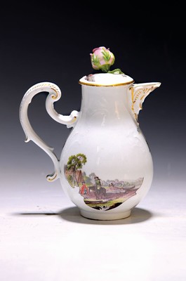 26714921a - Rococo jug, Meissen, around 1745, design by Johann Joachim Kaendler Form Dulong, landscape paintings on both sides: gallant couple crossing with a boat or rider in conversation with elegant gentleman, fine miniature painting, gold decoration, lid also with miniature, rest., H .approx. 16.5 cm